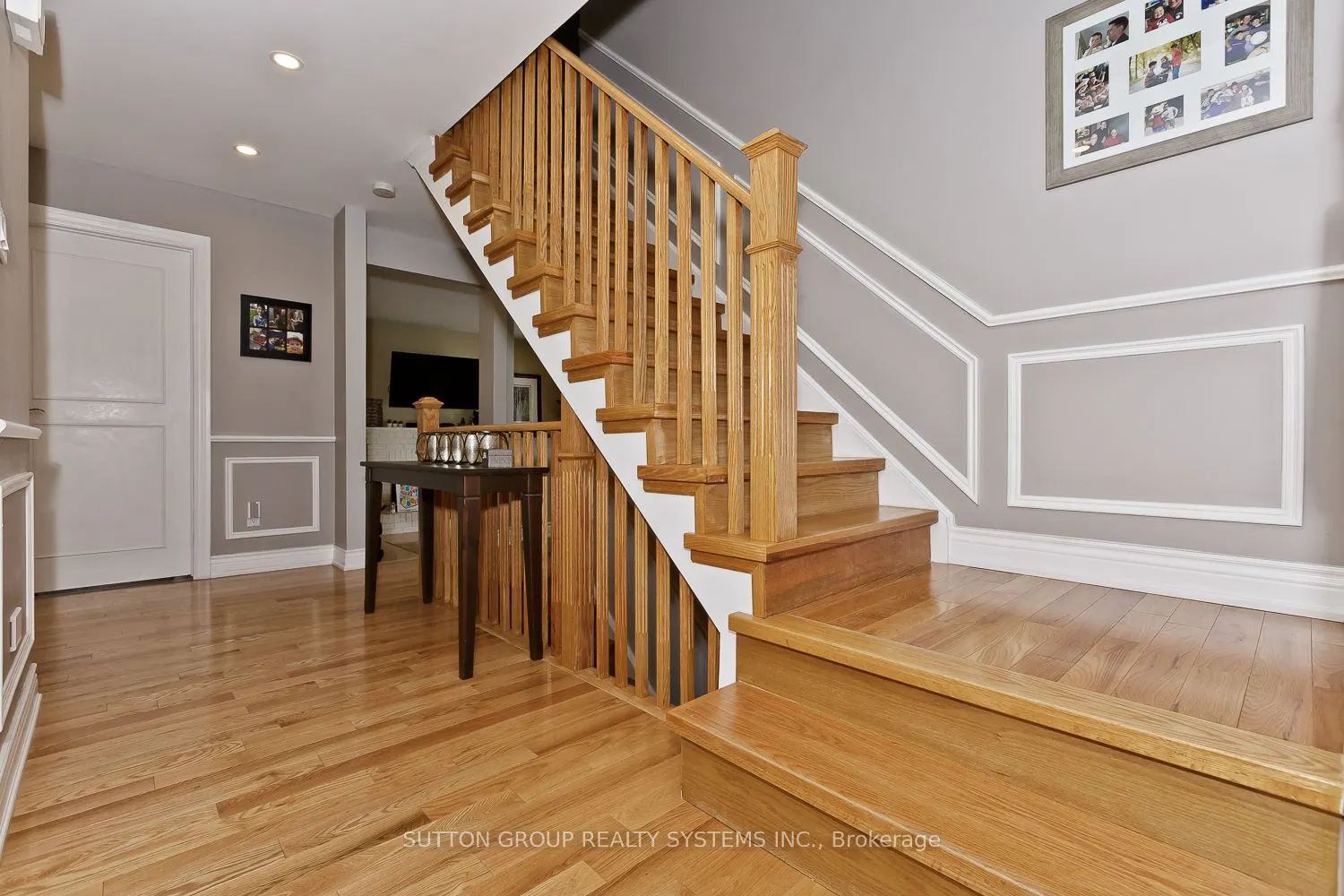 6686 Barrisdale Drive