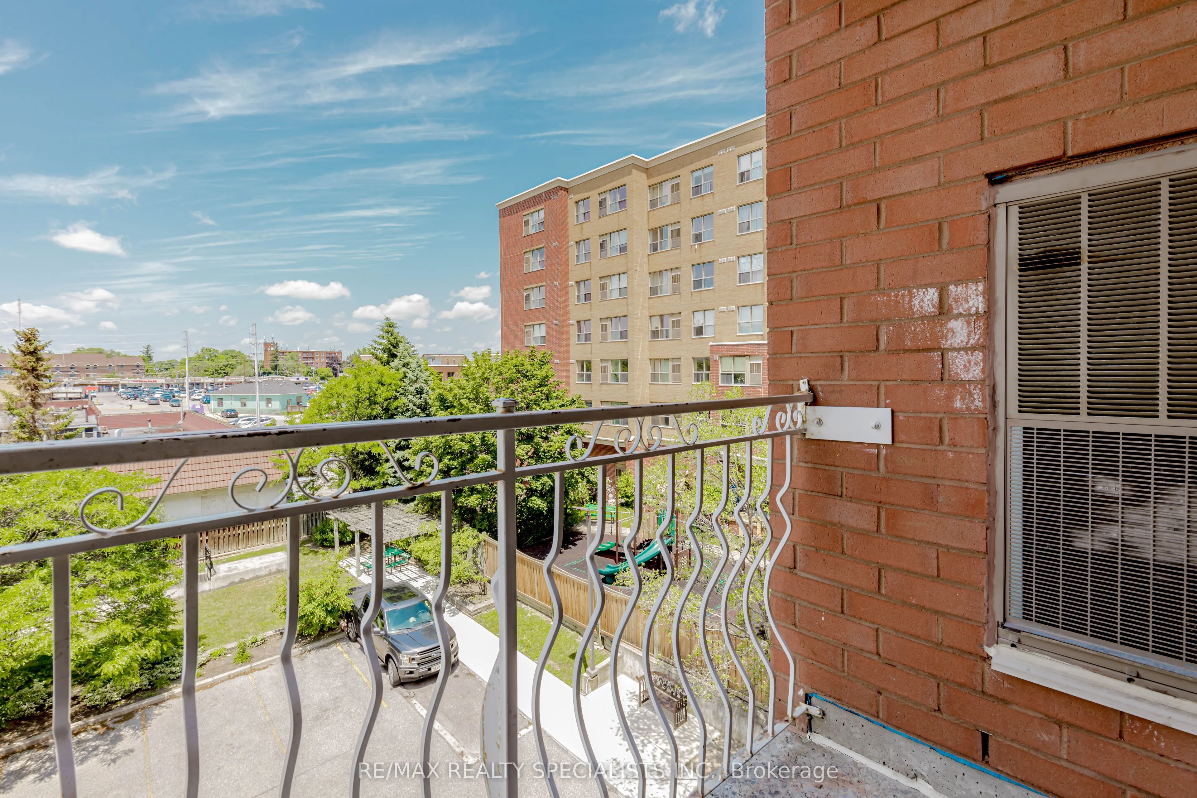 32 Tannery Street, #401