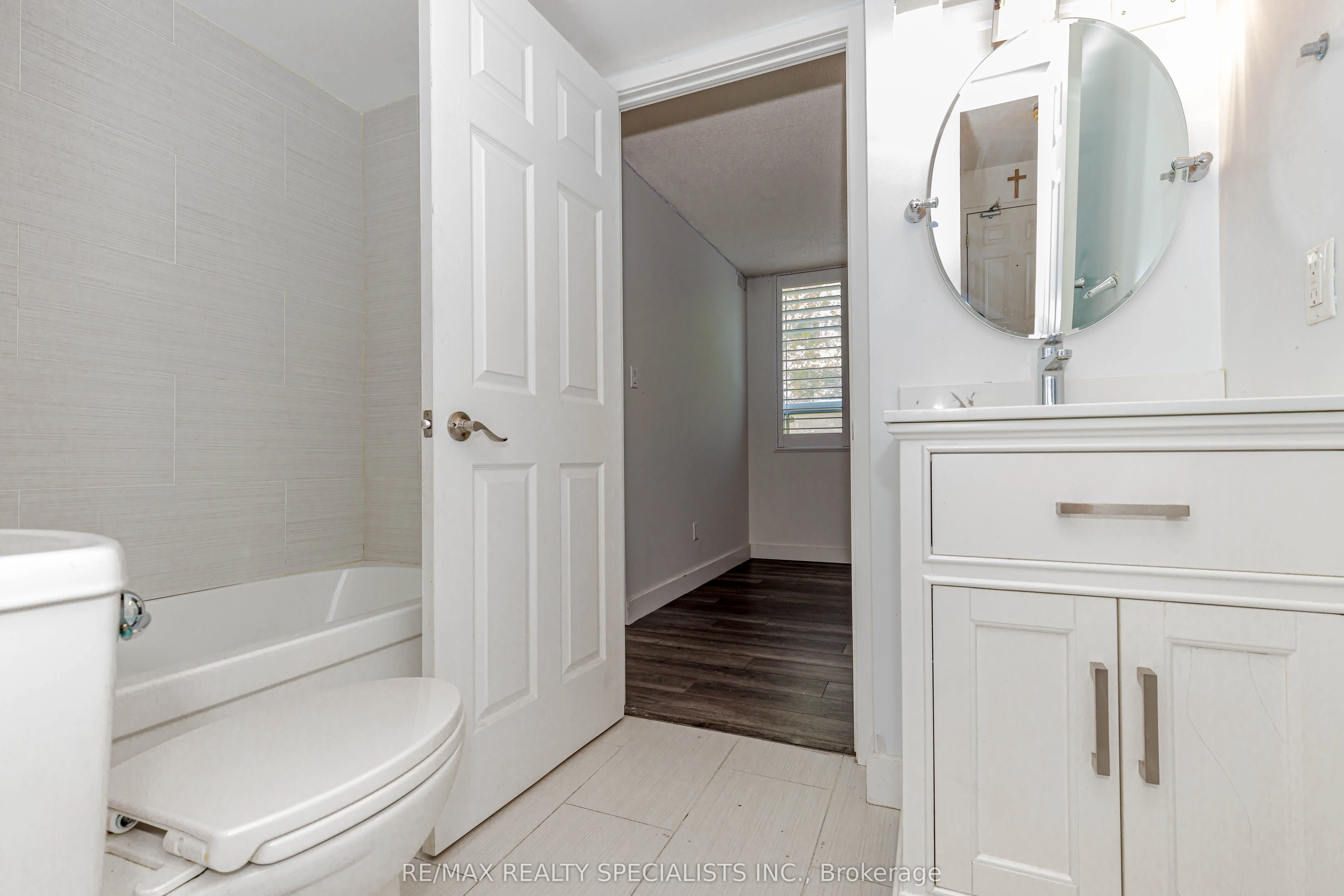 32 Tannery Street, #401