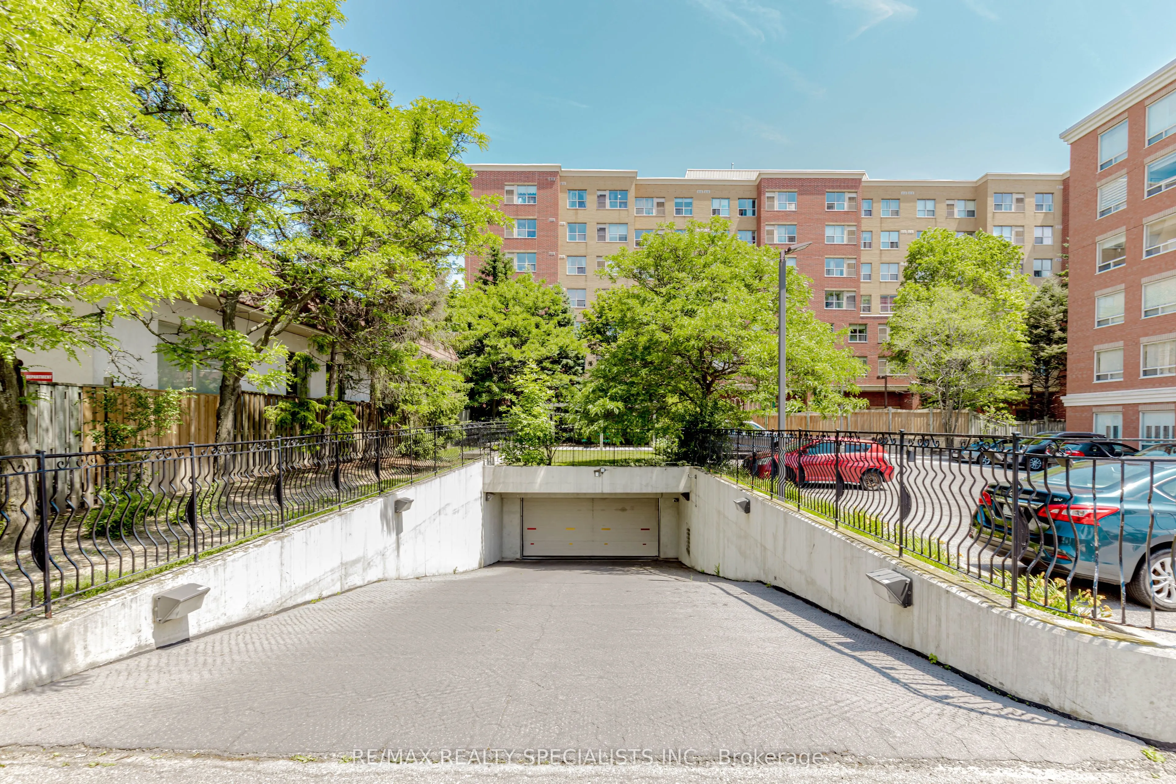 32 Tannery Street, #401
