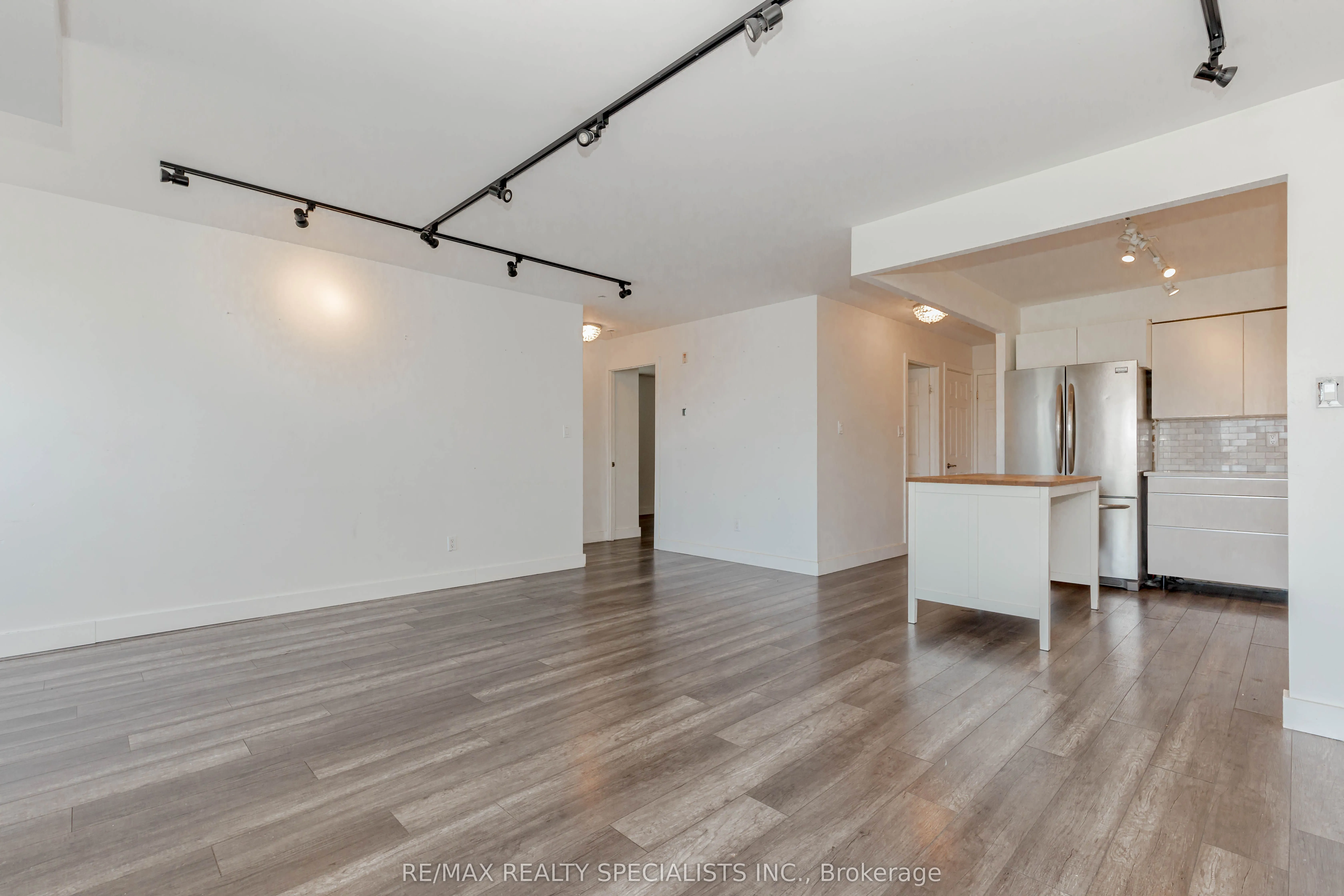 32 Tannery Street, #401