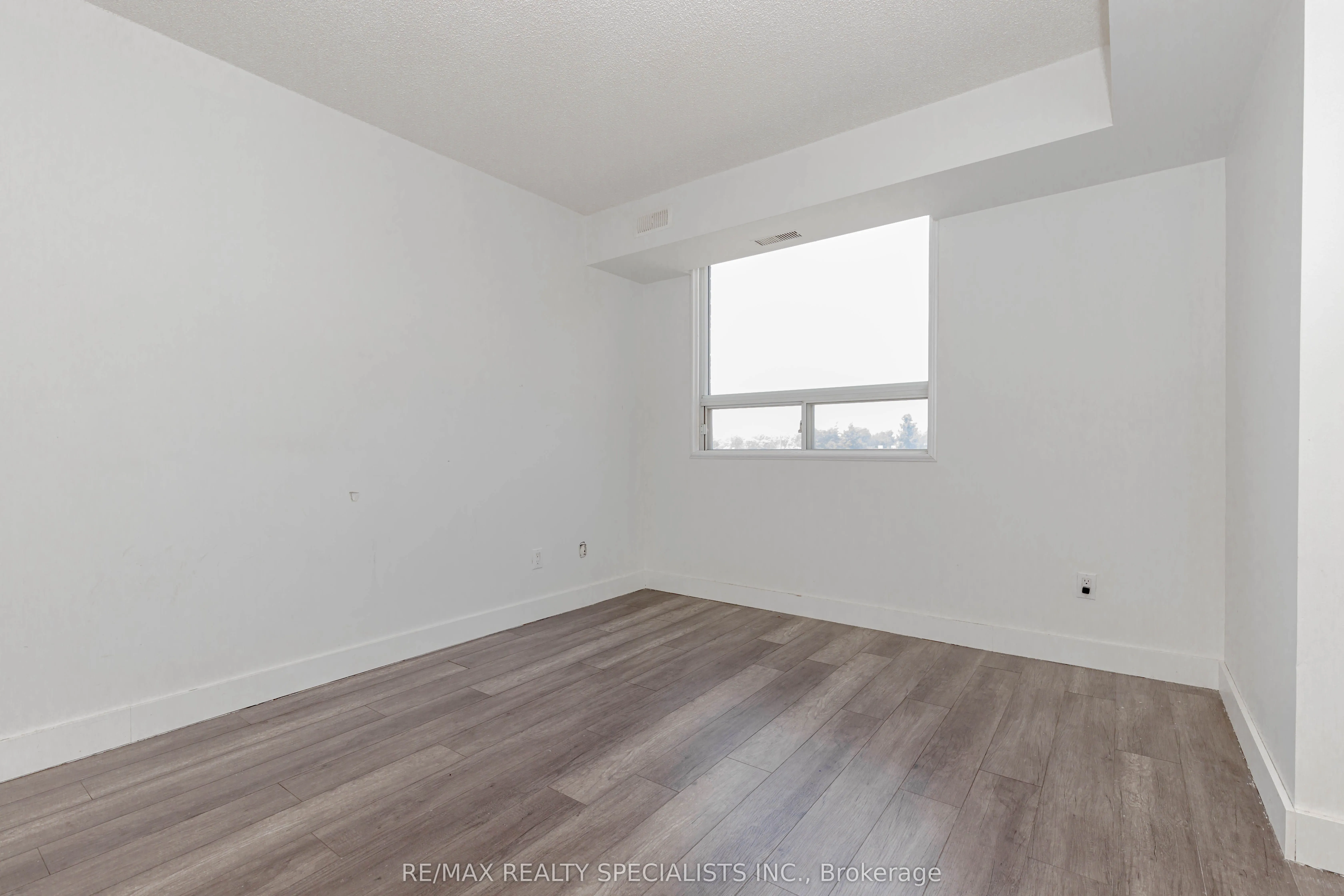 32 Tannery Street, #401