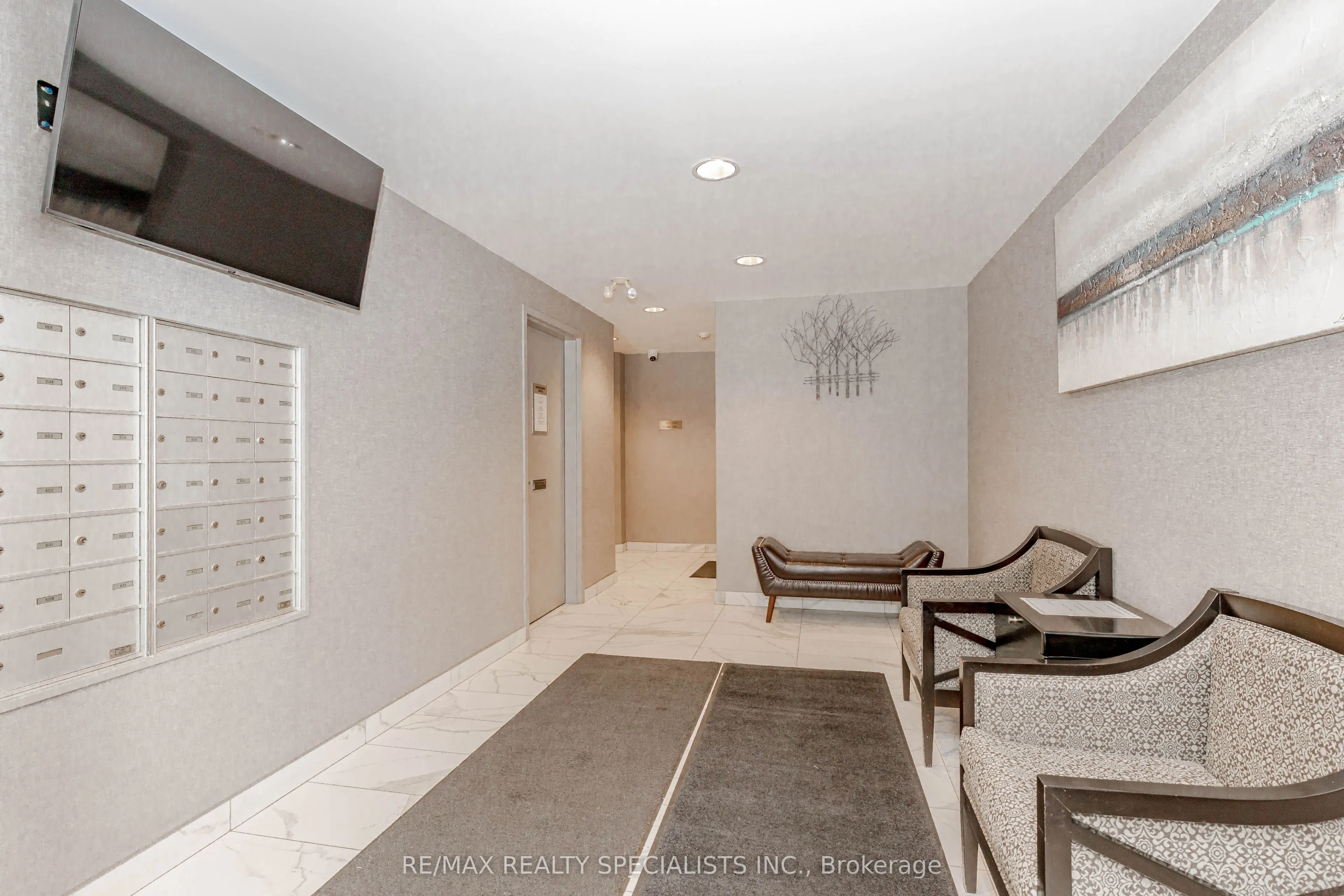 32 Tannery Street, #401