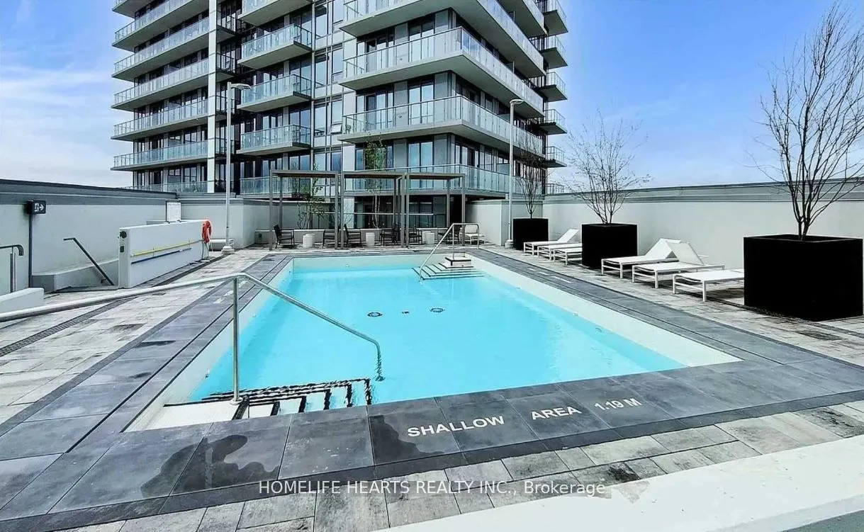 4655 Metcalfe Avenue, #204