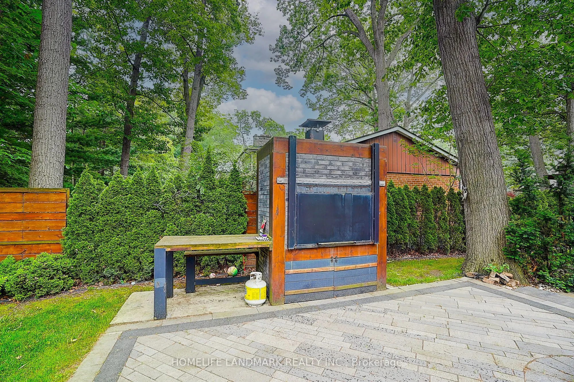 1549 Elite Road