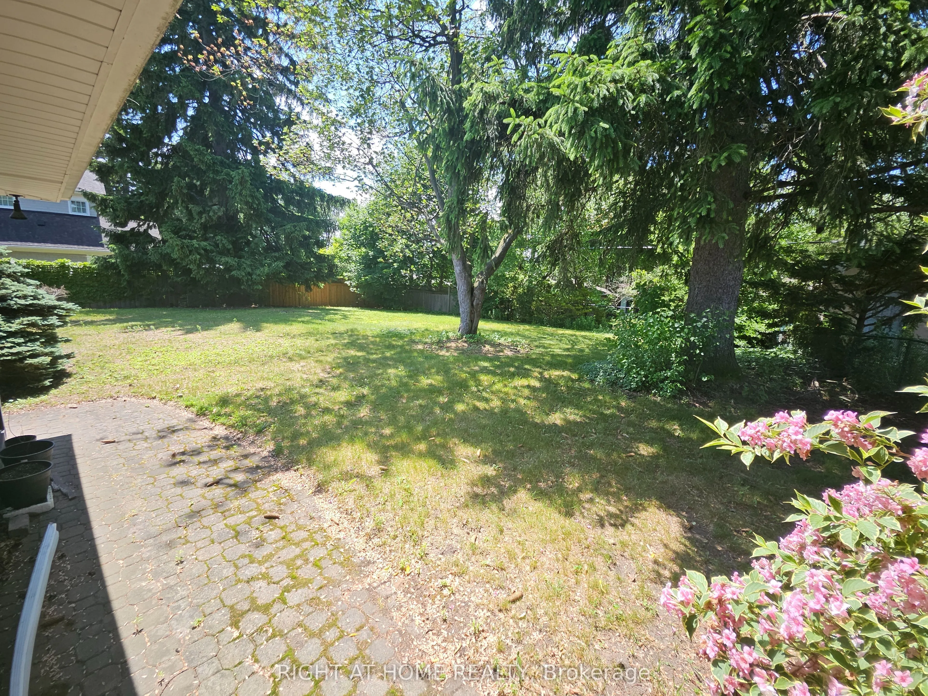 1715 Medallion Court