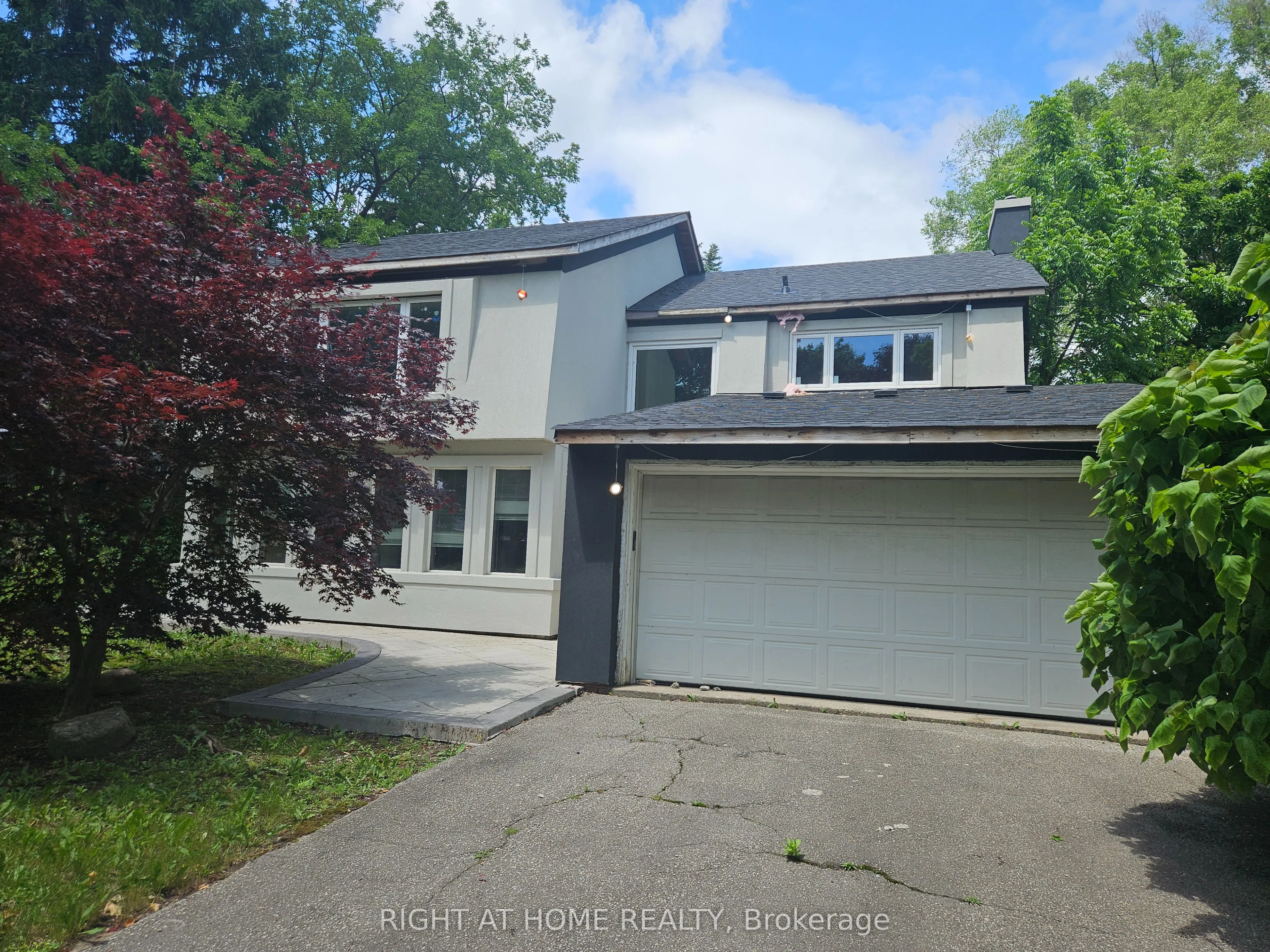 1715 Medallion Court