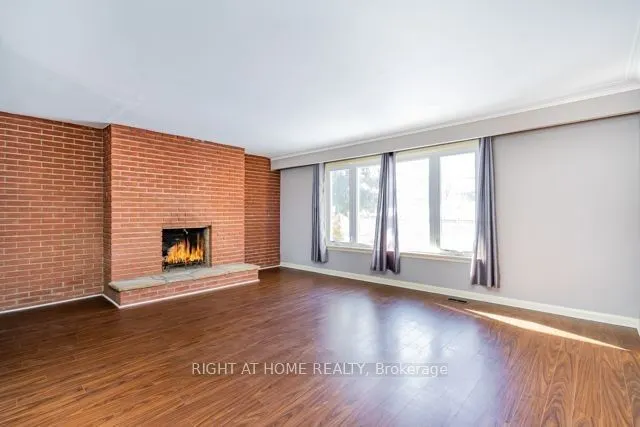 272 PINEHURST Drive