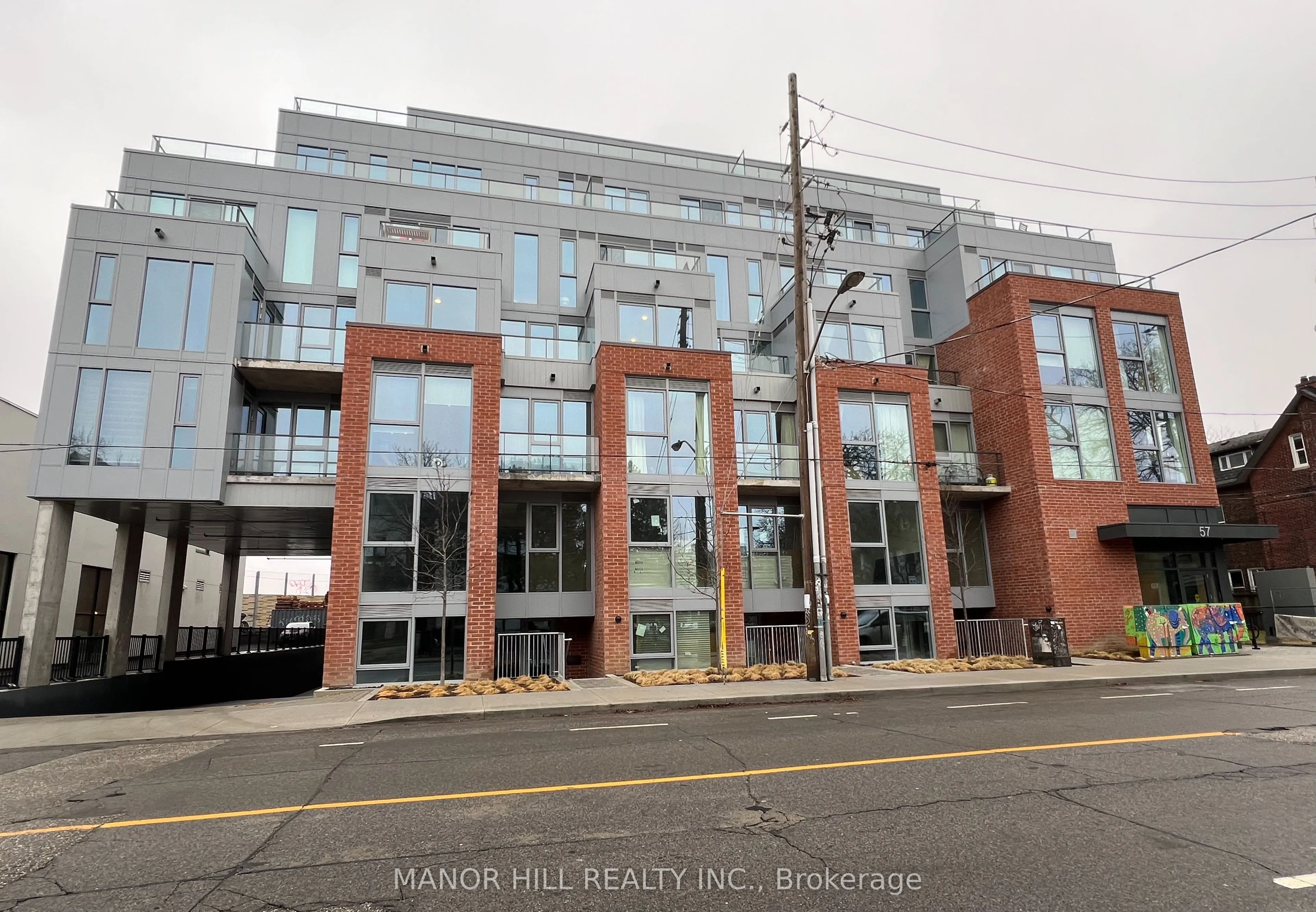 57 Brock Avenue, #706