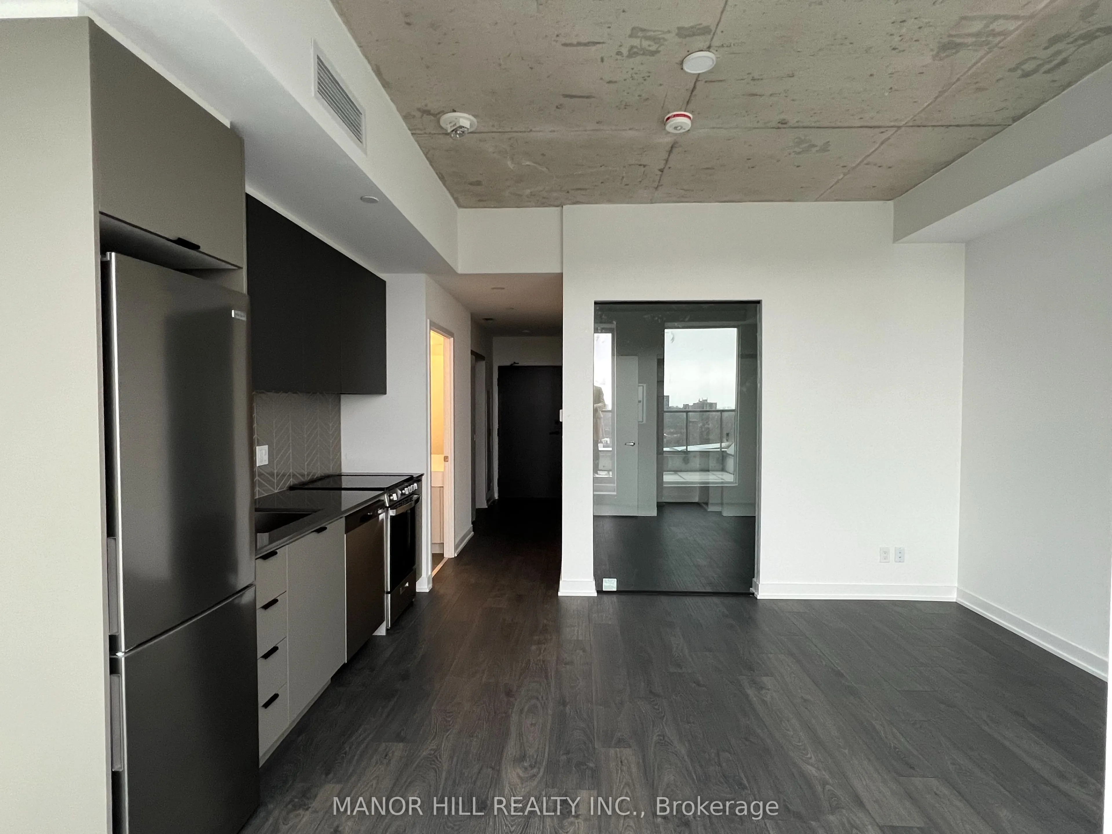 57 Brock Avenue, #706
