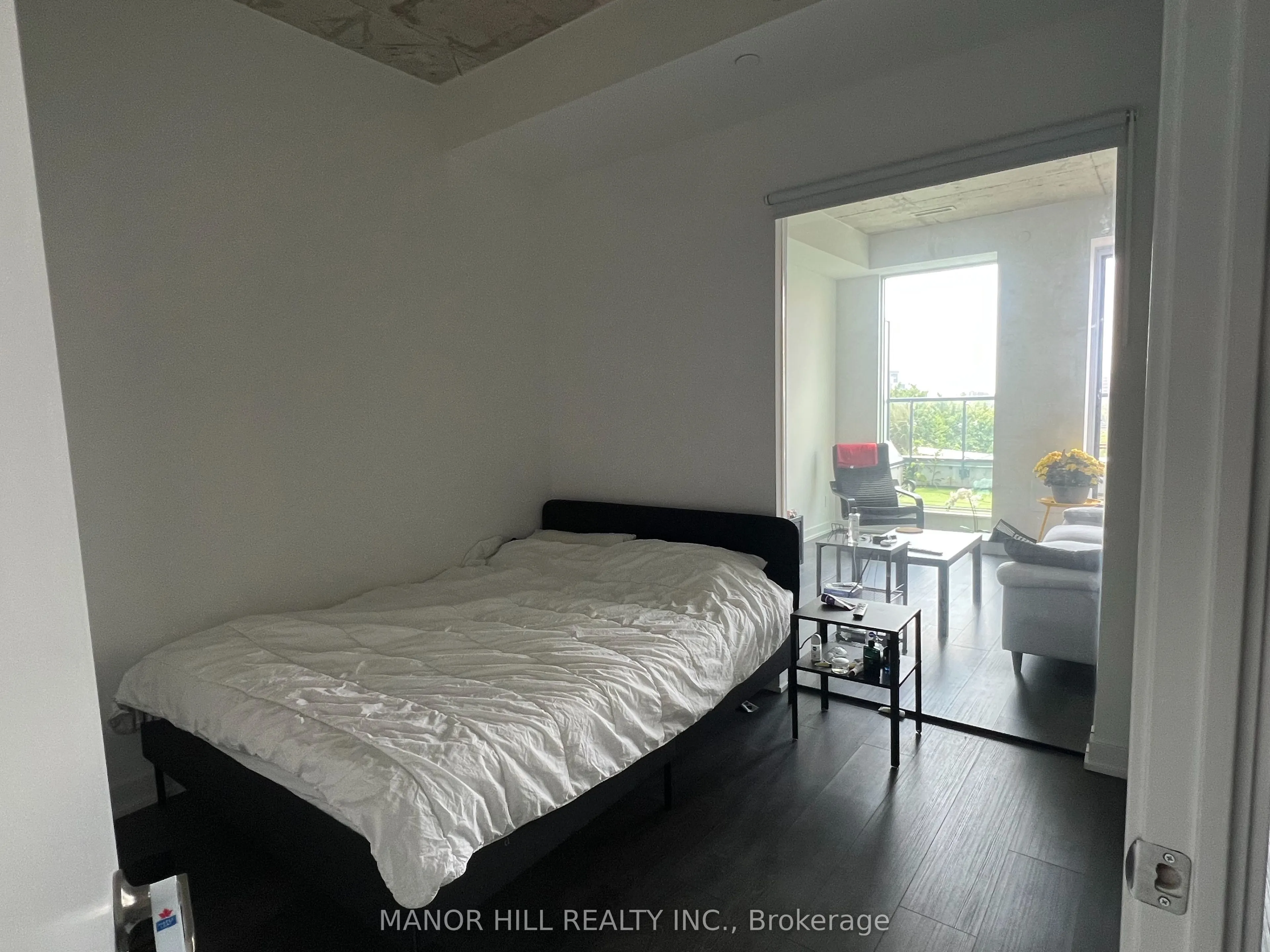 57 Brock Avenue, #706