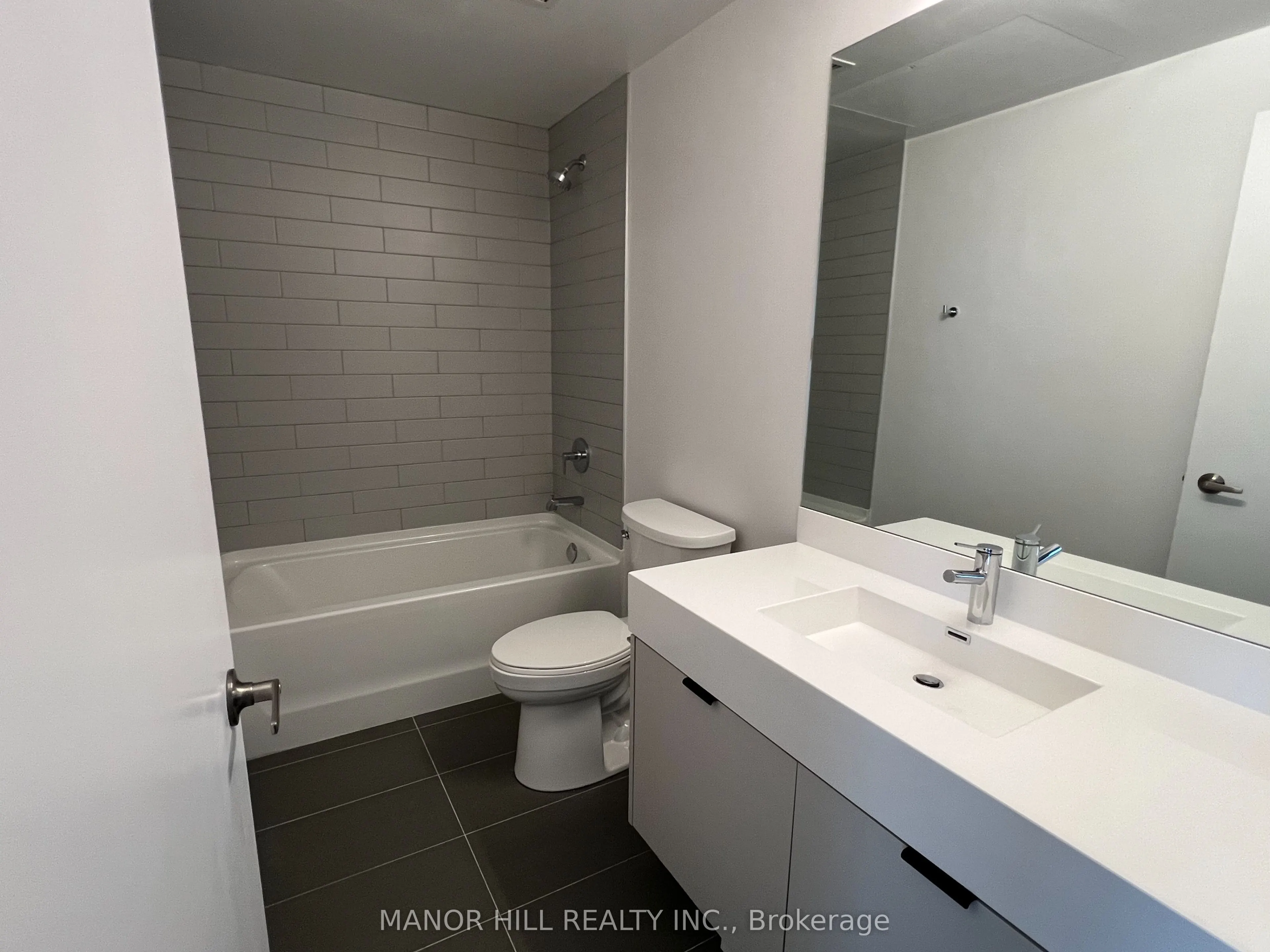 57 Brock Avenue, #706