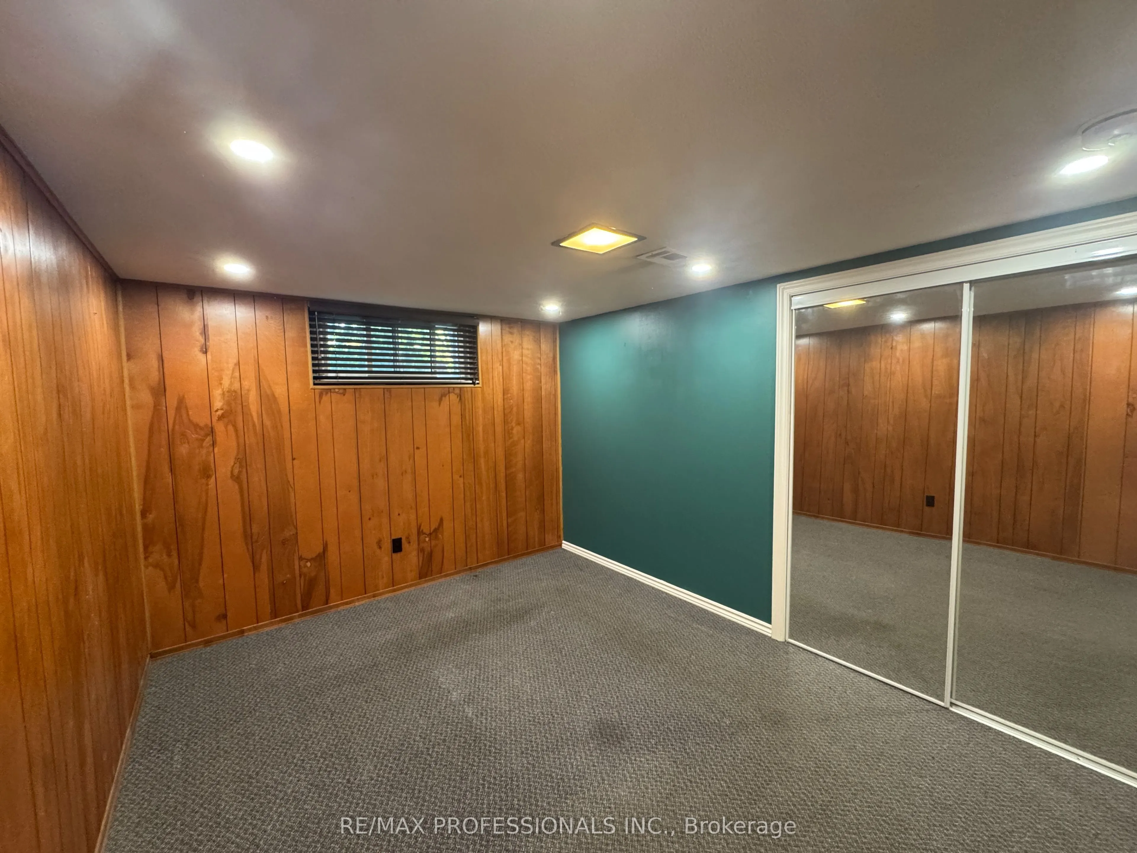 102 Paulart Drive