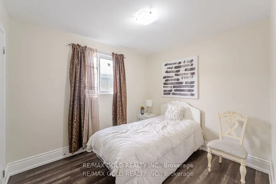 774 EAGLEMOUNT Crescent