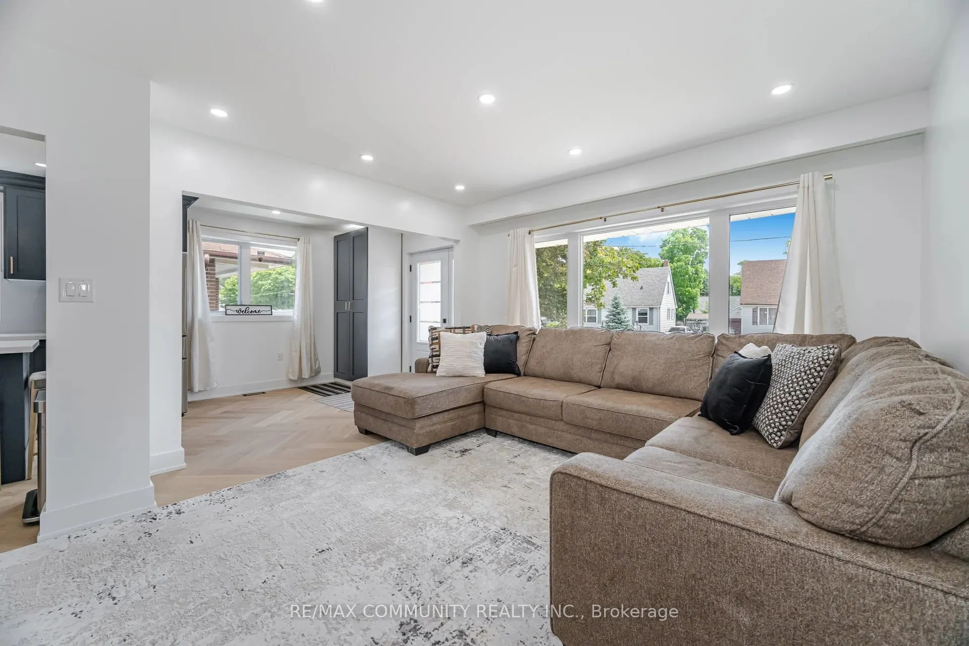 92 Archibald Street
