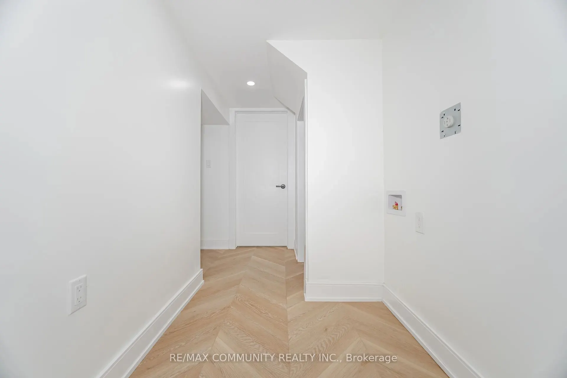 92 Archibald Street