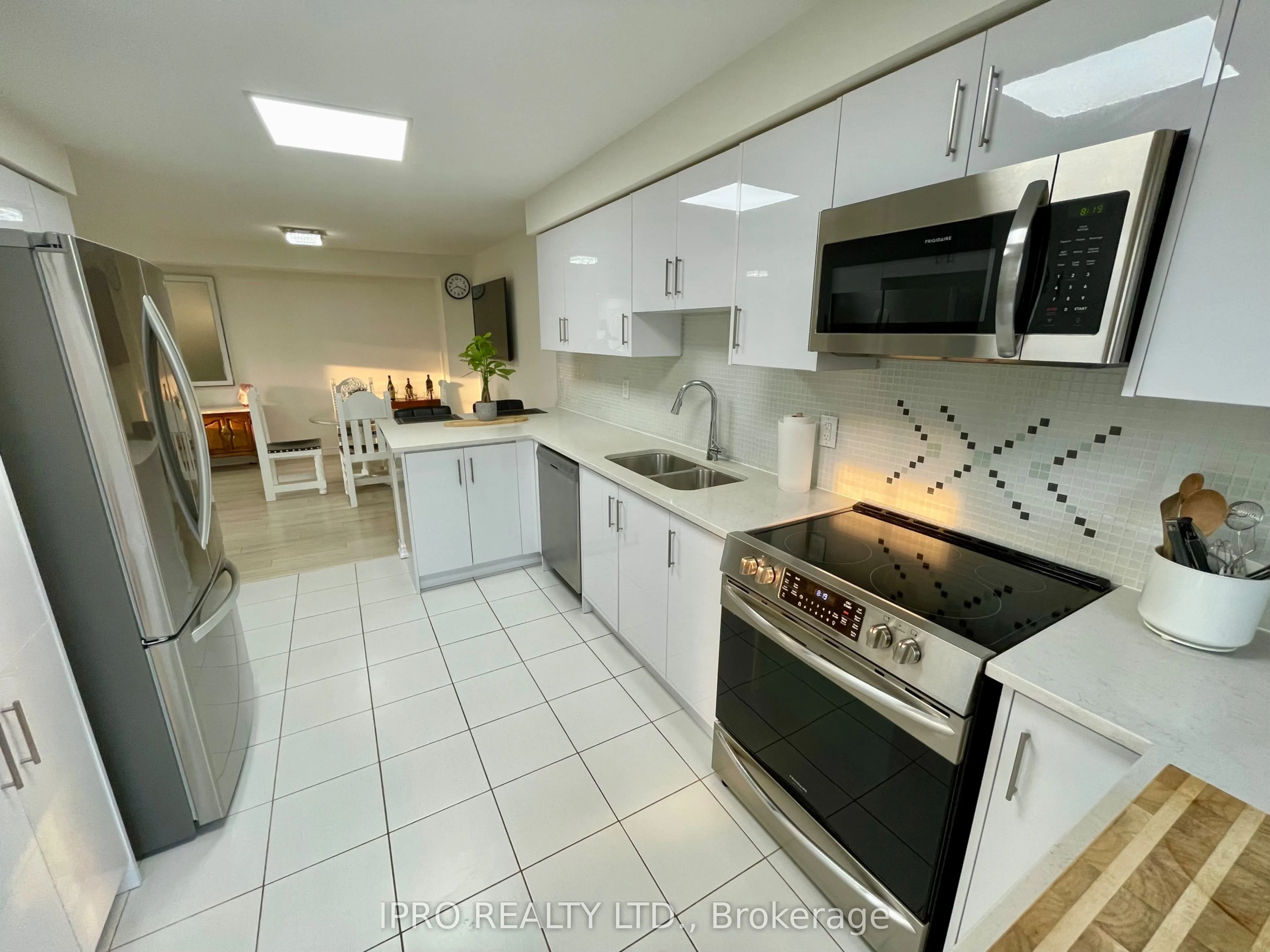 1222 Rose Way, #73