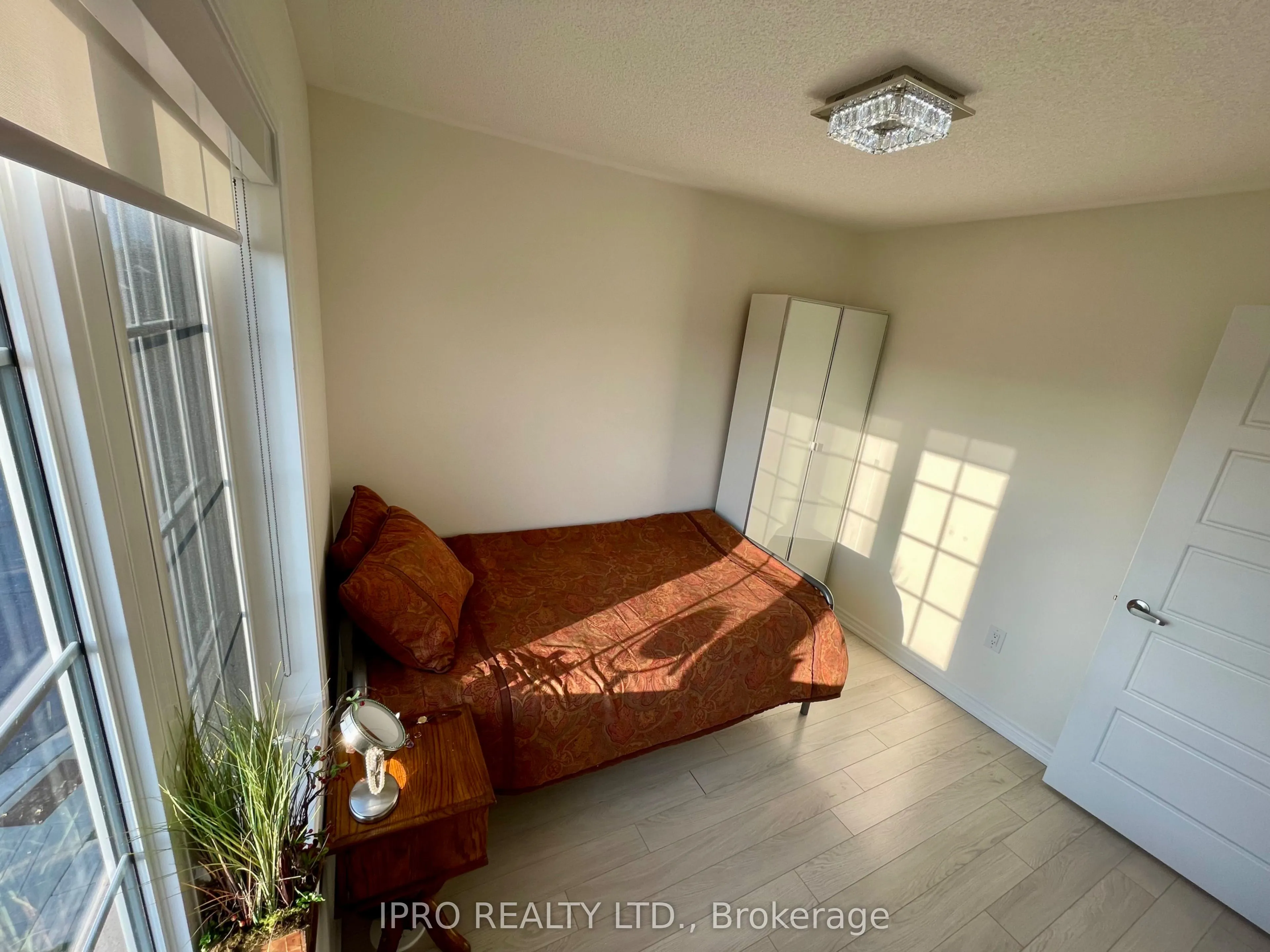 1222 Rose Way, #73