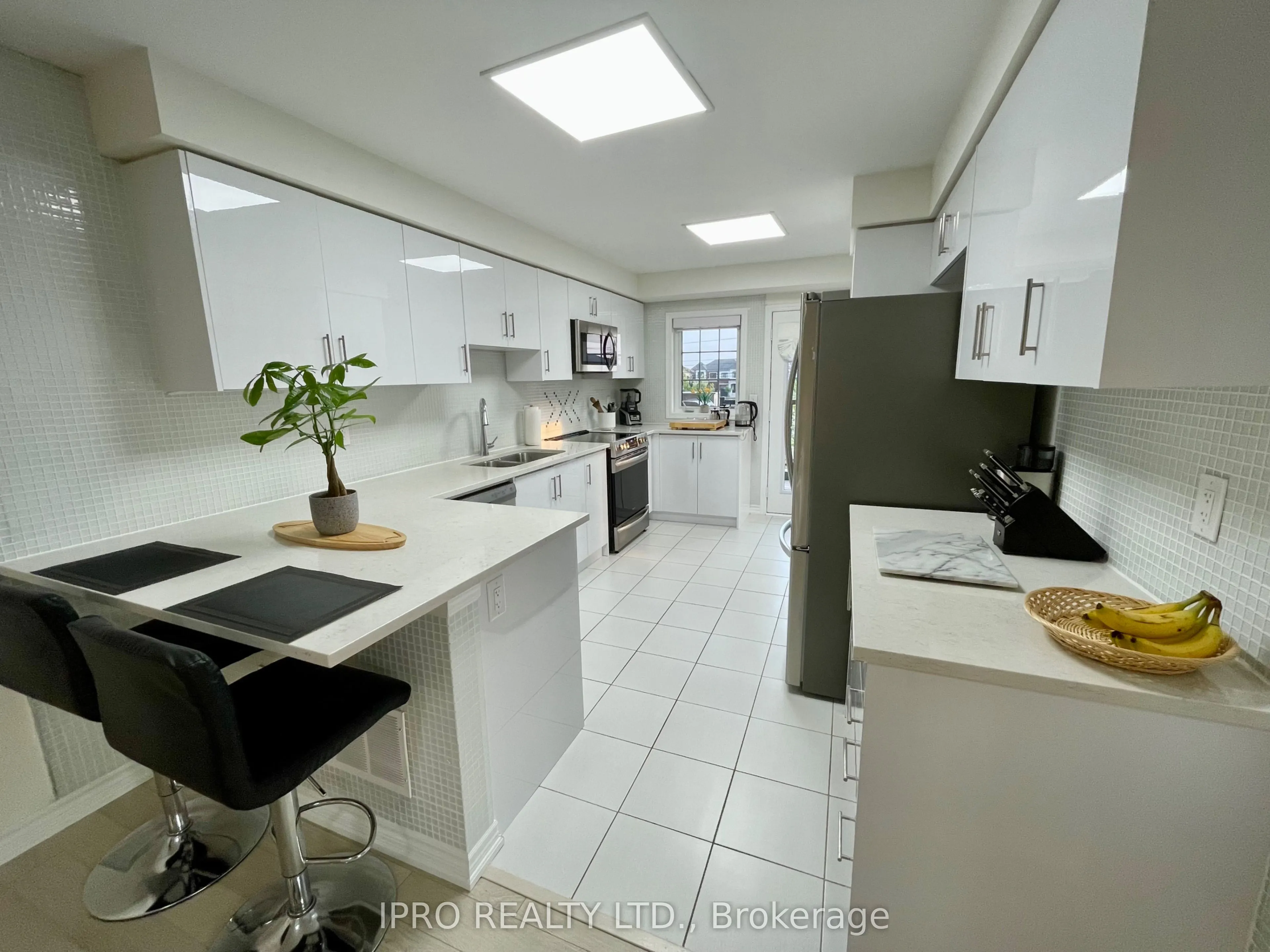1222 Rose Way, #73