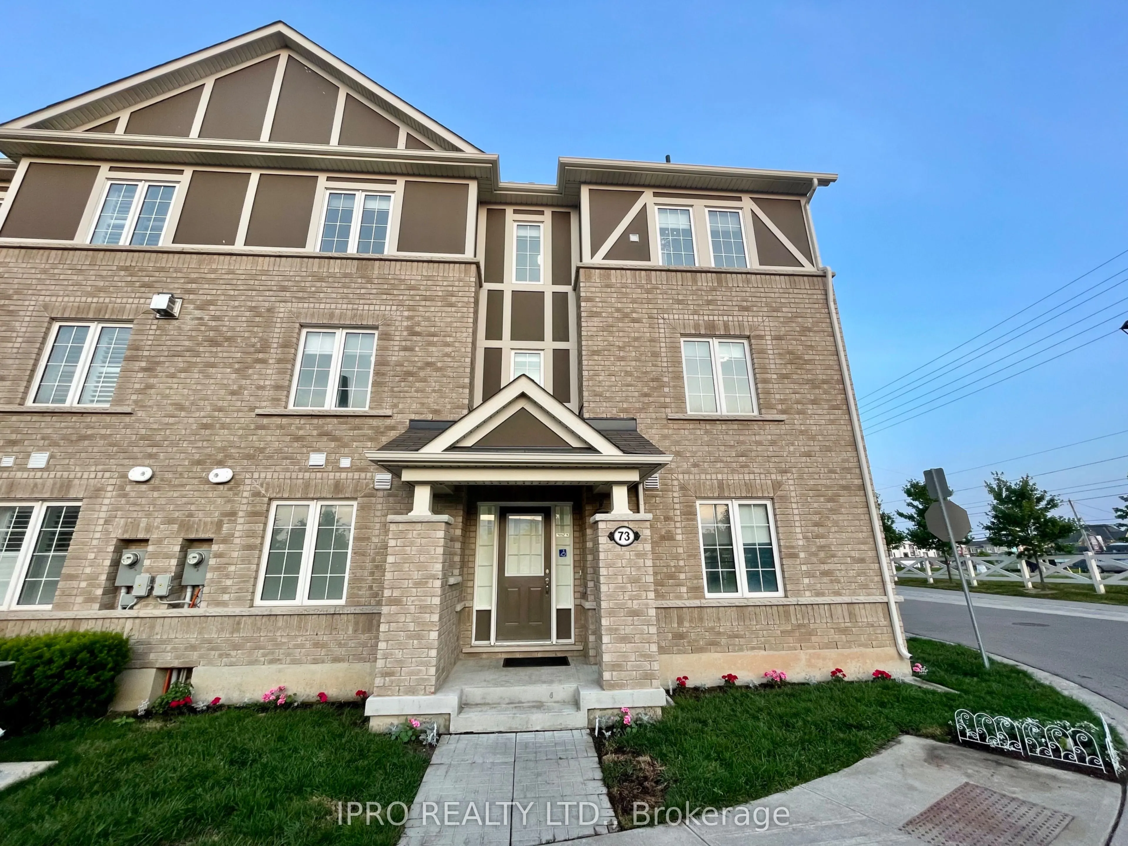 1222 Rose Way, #73