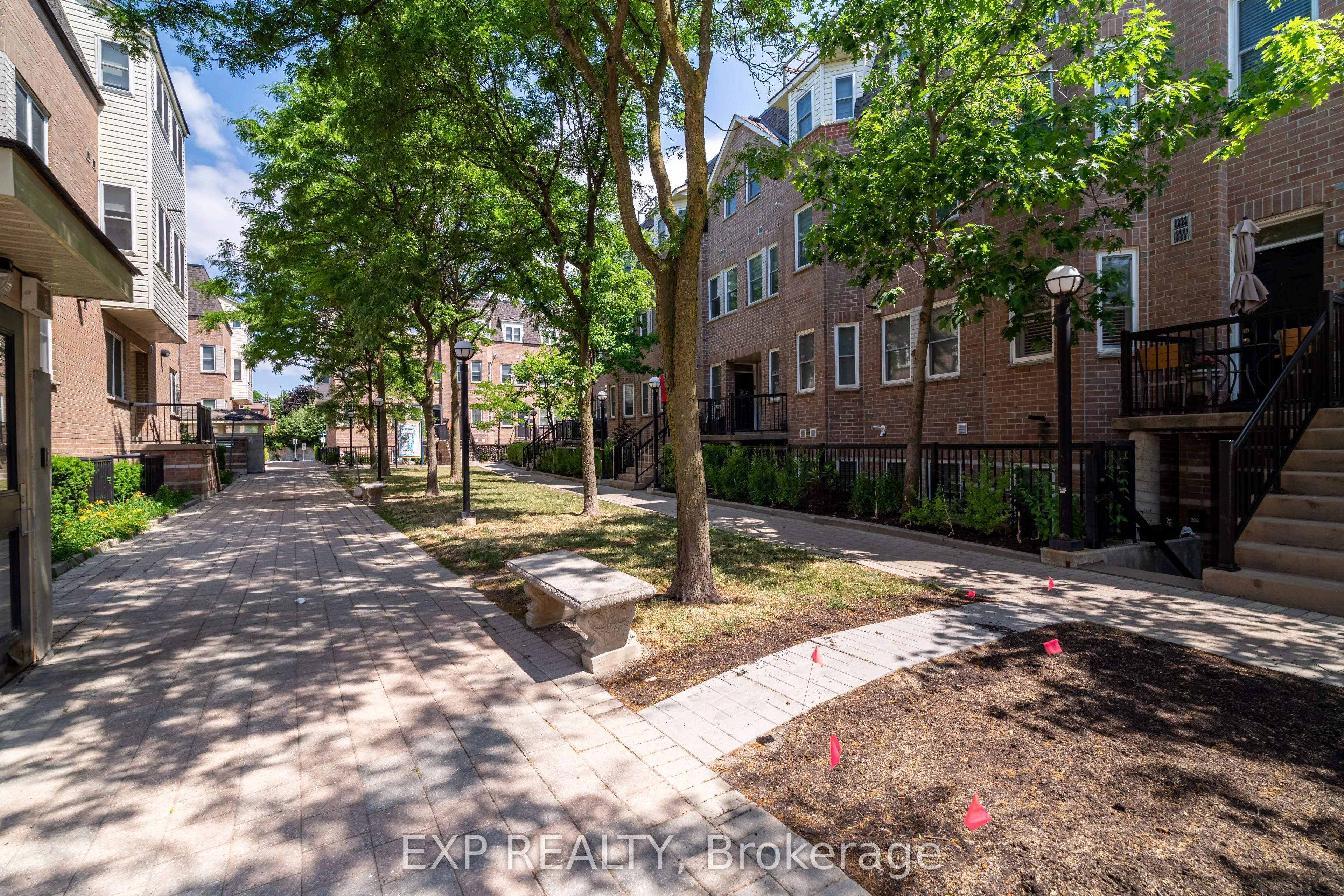 760 Lawrence Avenue W, #TH 221