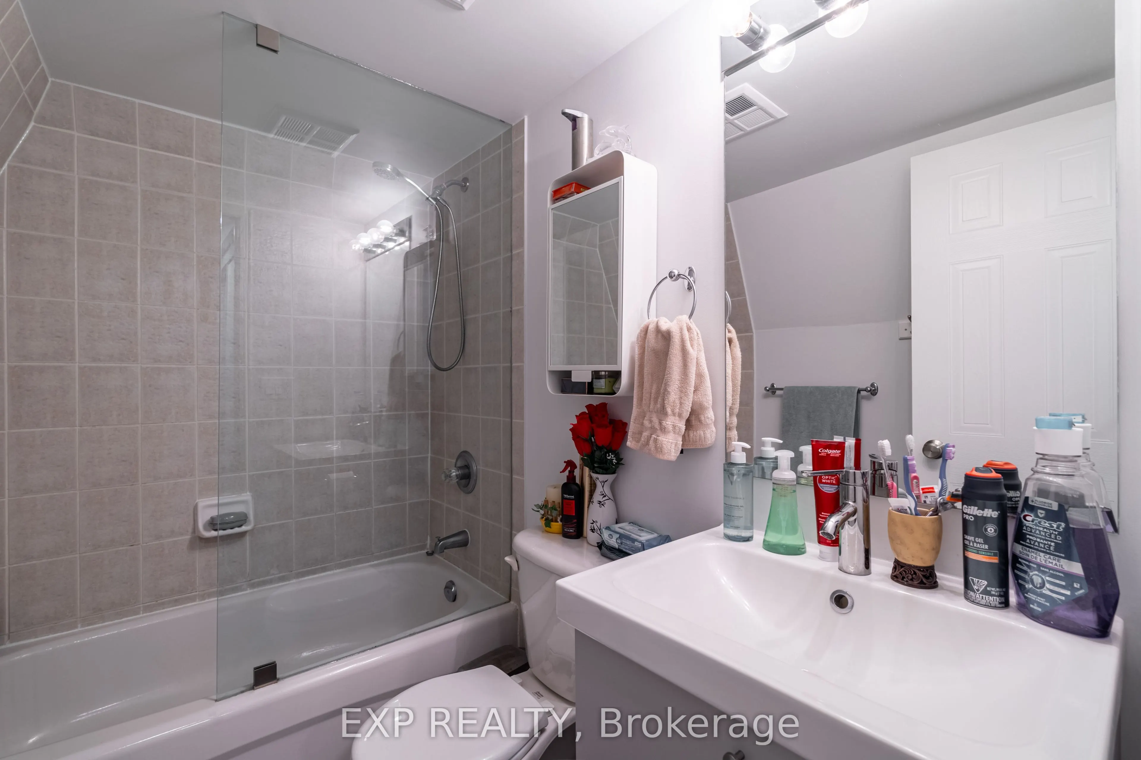 760 Lawrence Avenue W, #TH 221
