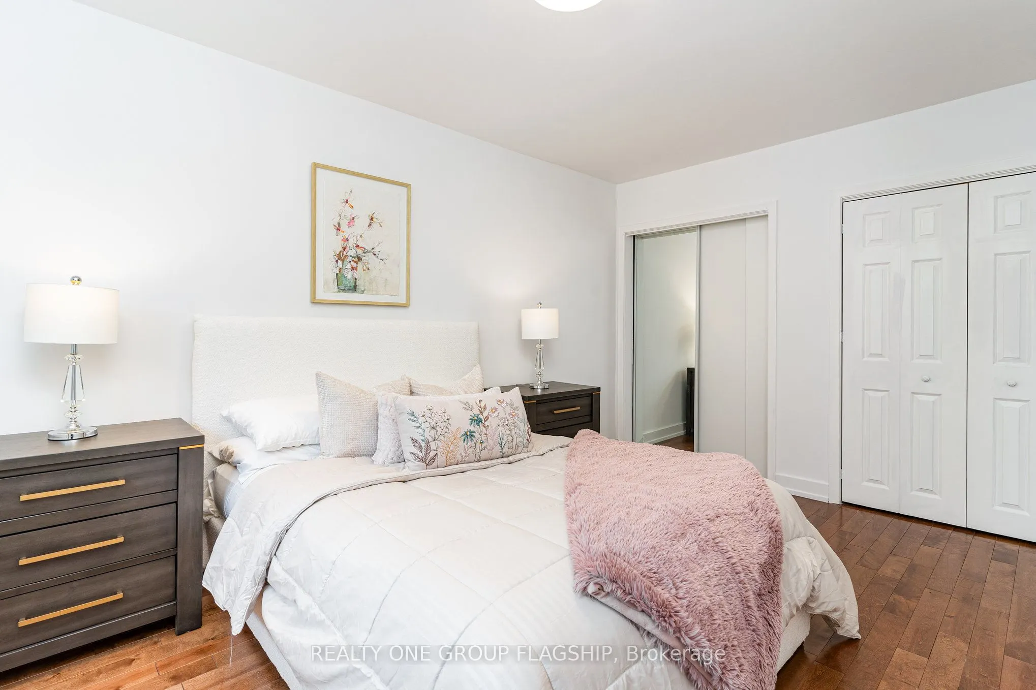 1135 Greenoaks Drive