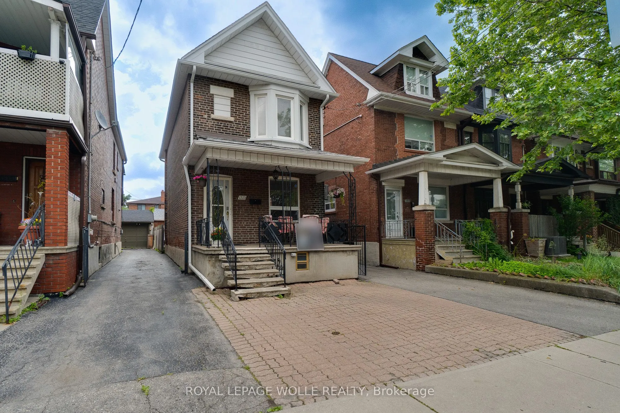 1315 Lansdowne Avenue