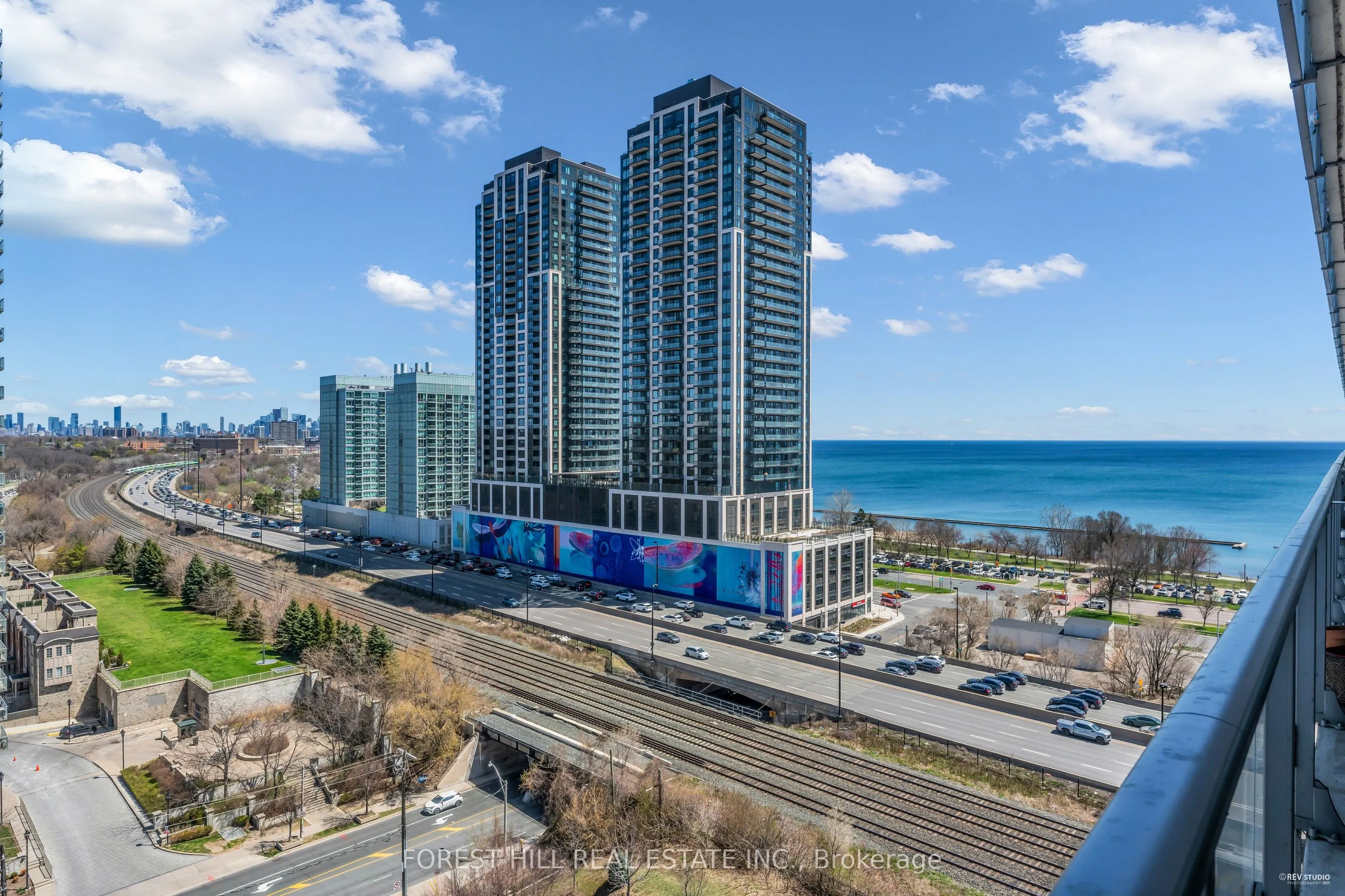 103 The Queensway Avenue, #1301