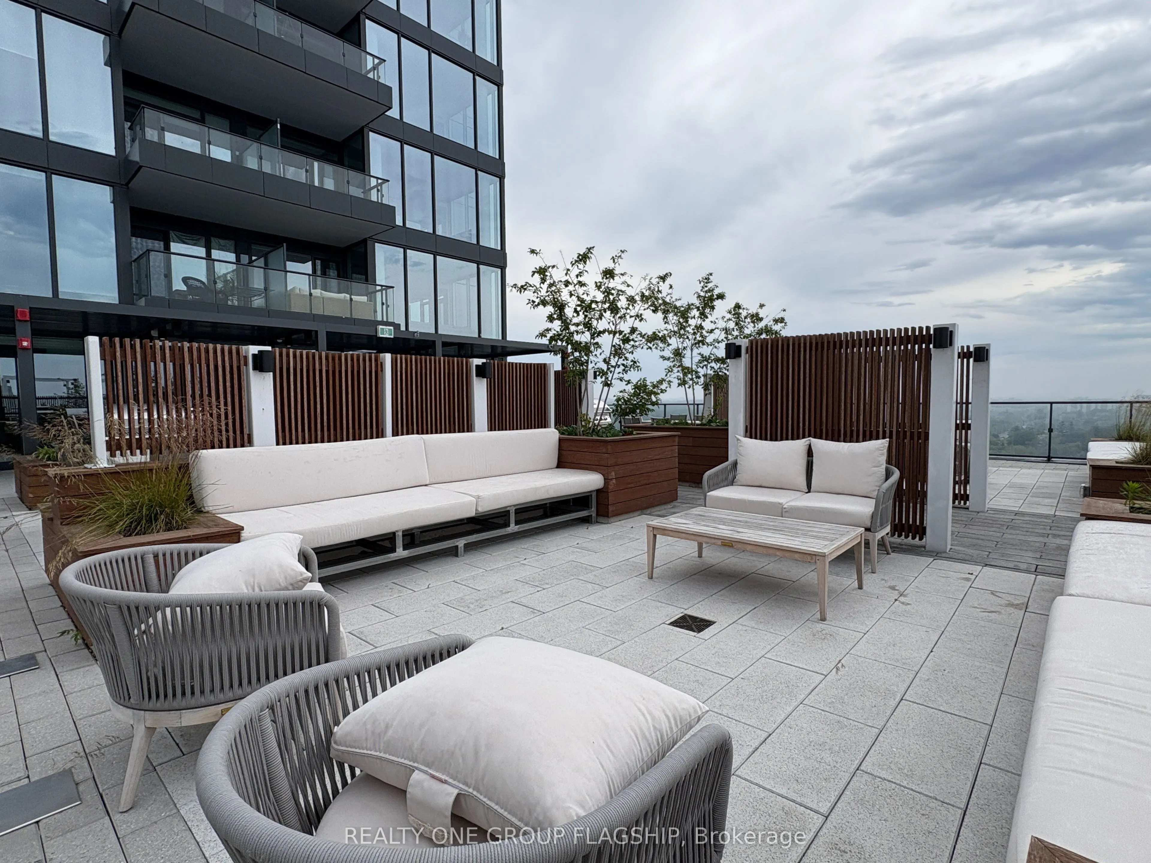 28 Ann Street, #820