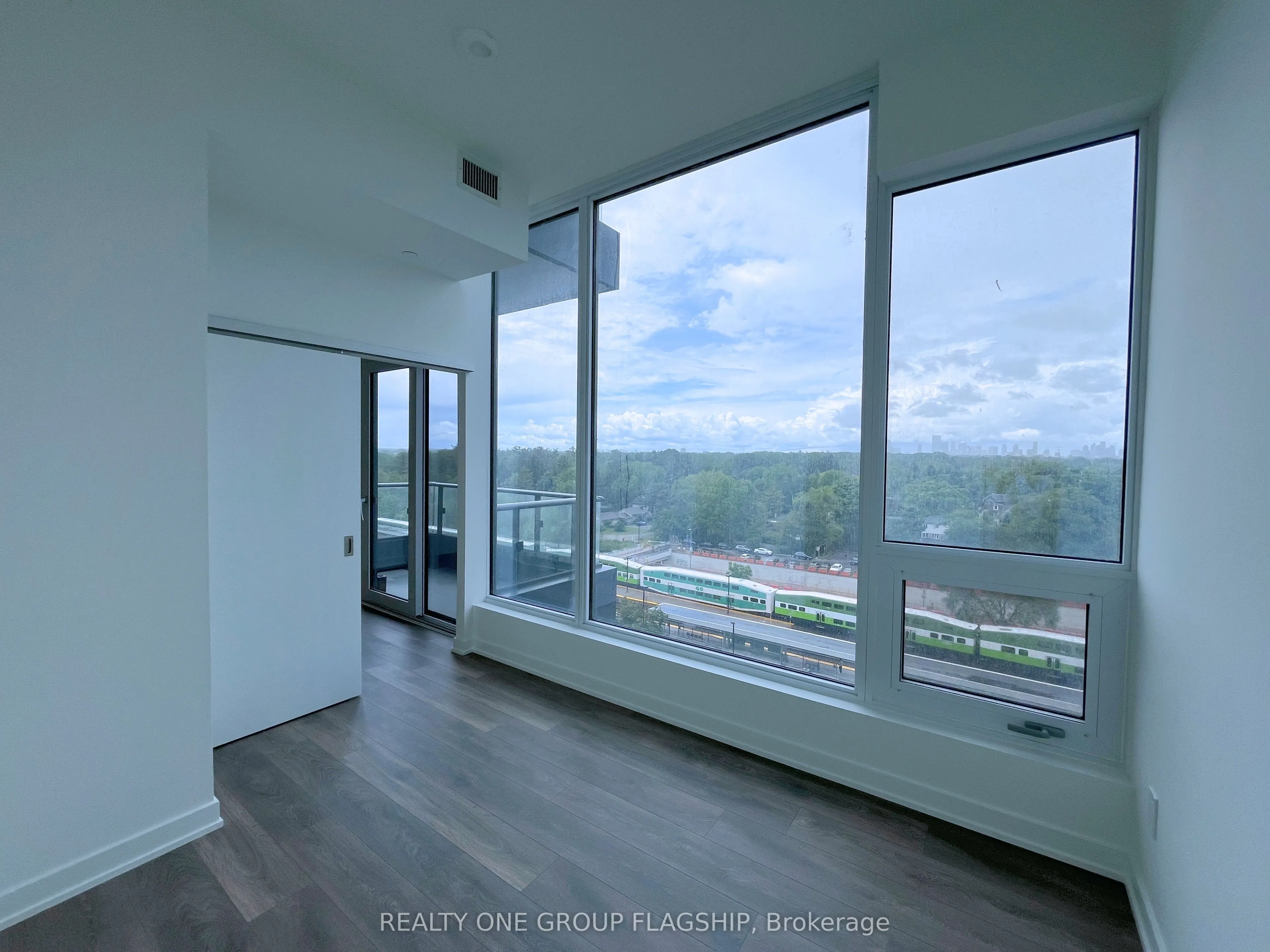 28 Ann Street, #820