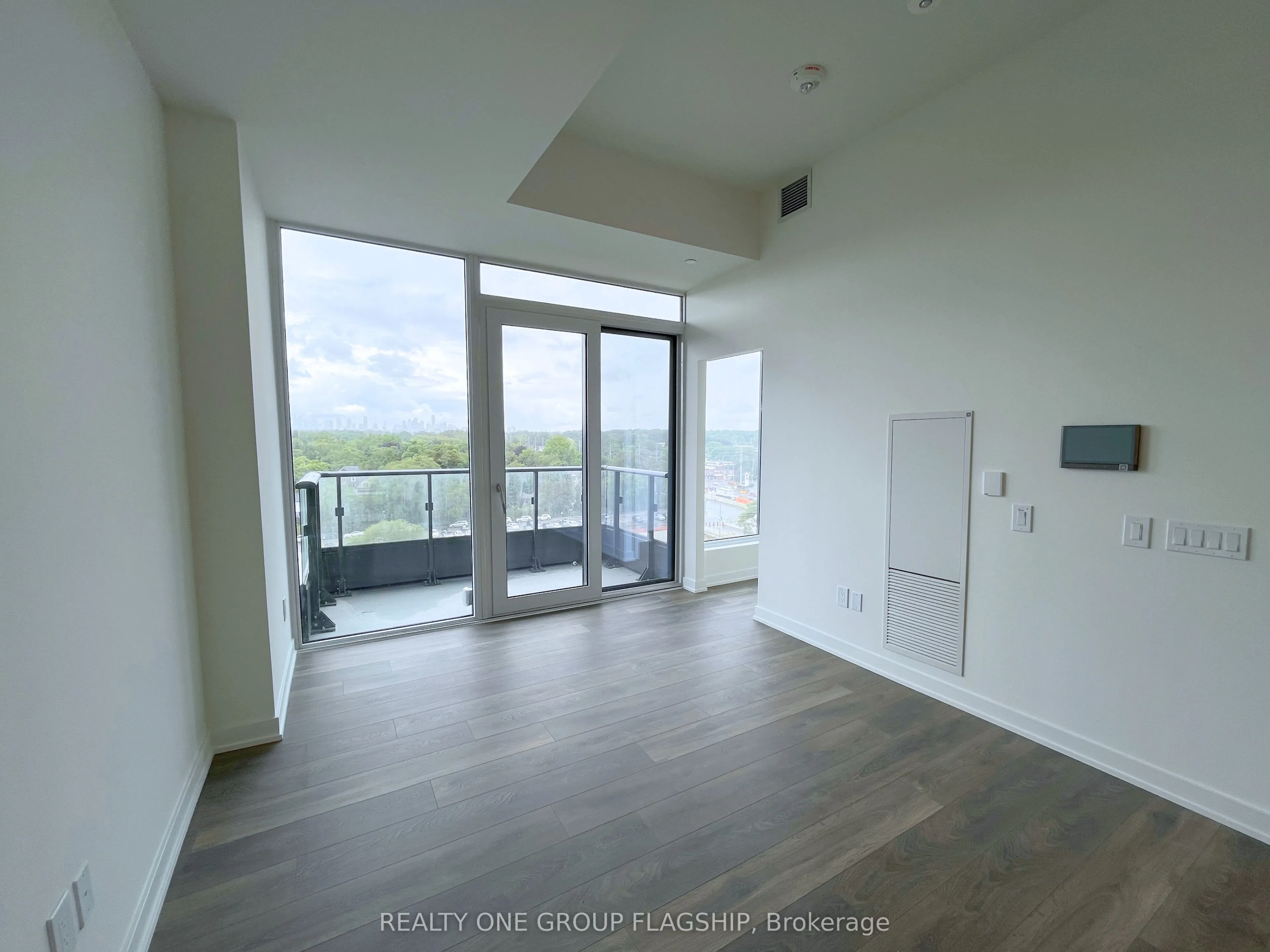 28 Ann Street, #820