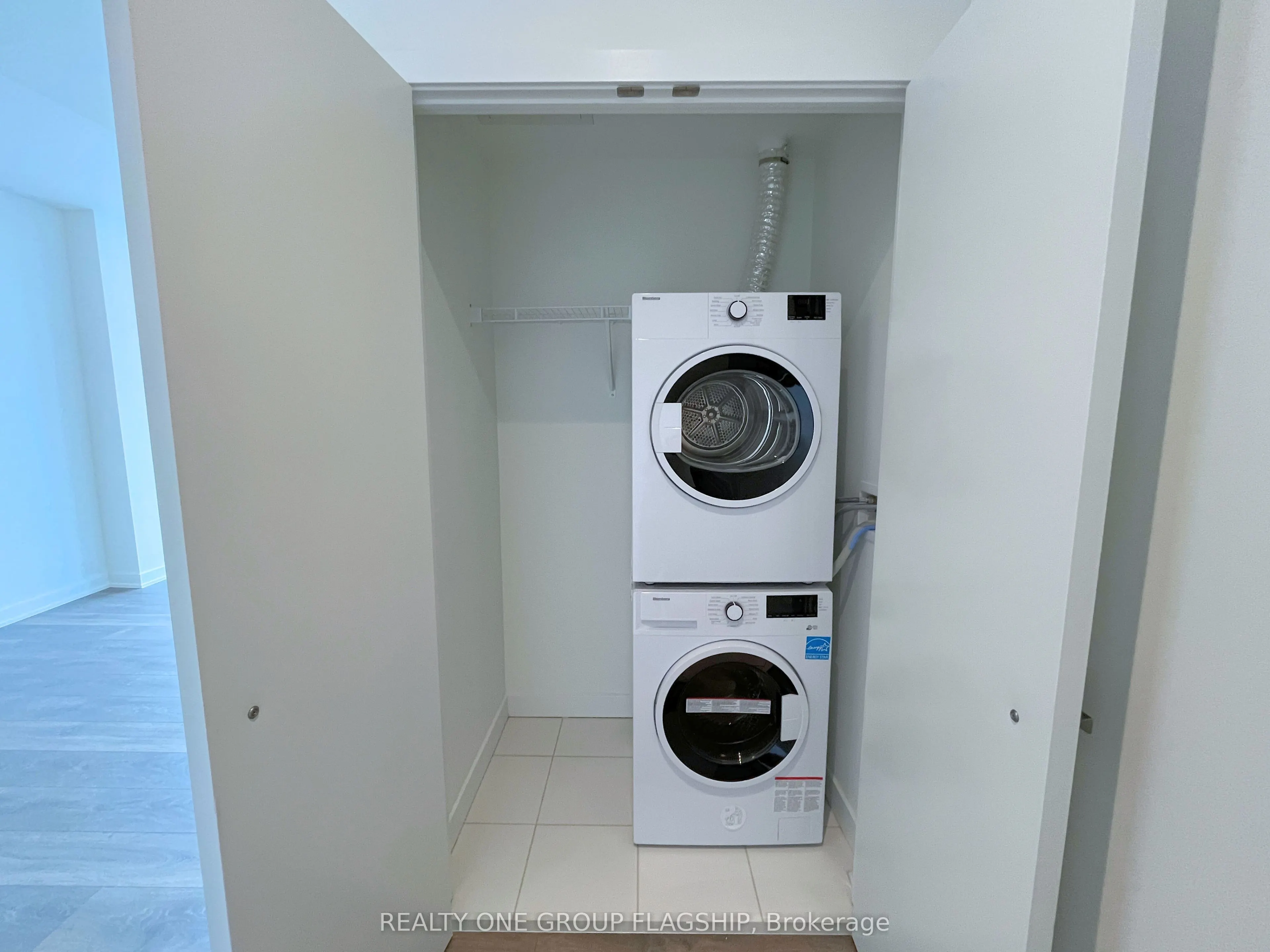 28 Ann Street, #820