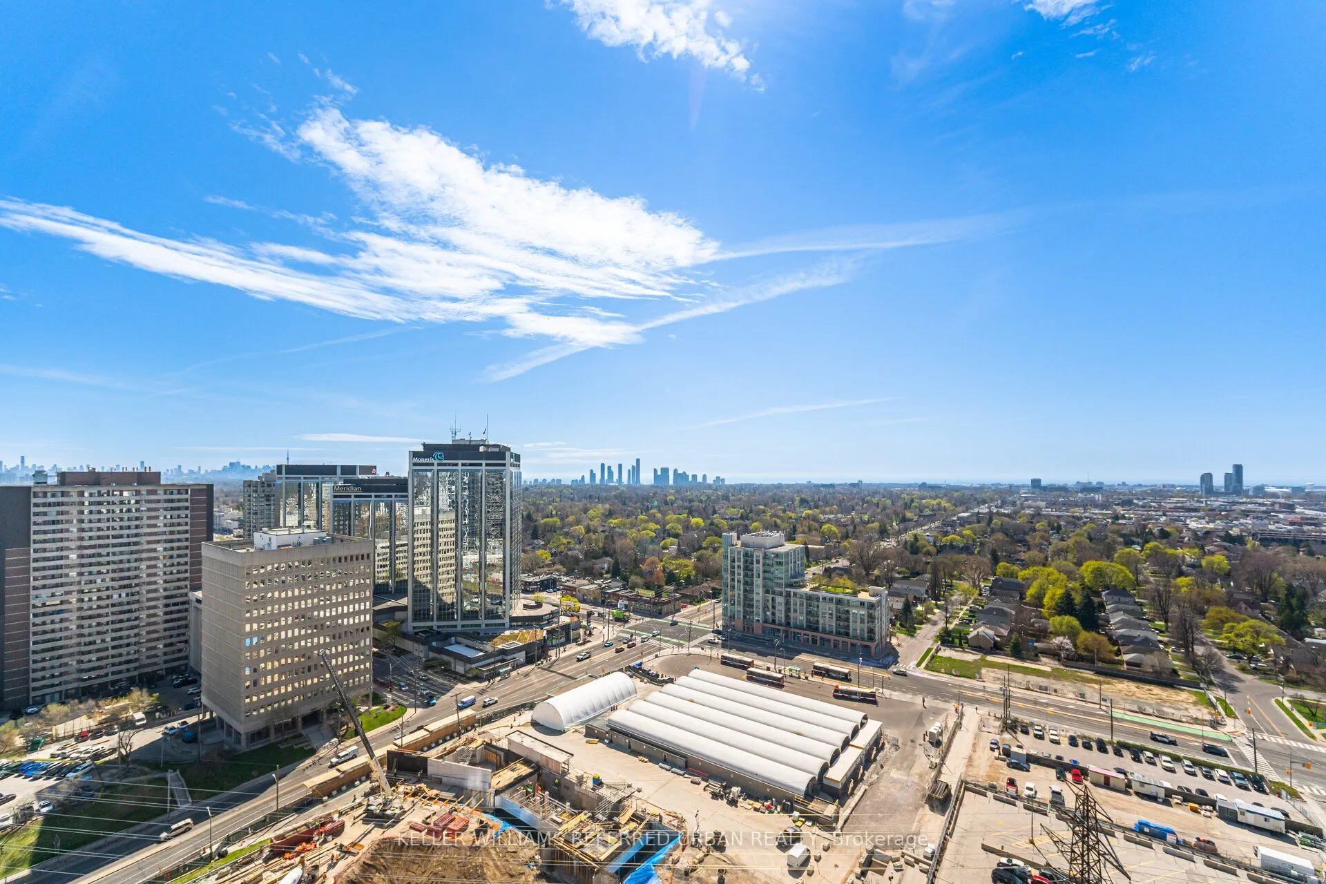 9 Mabelle Avenue, #2422