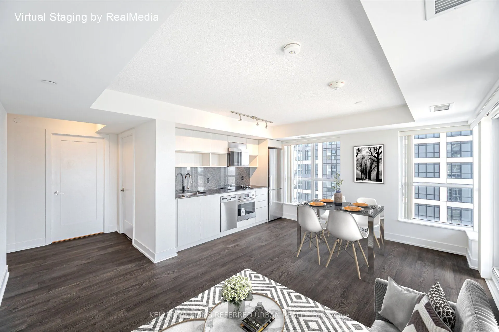 9 Mabelle Avenue, #2422