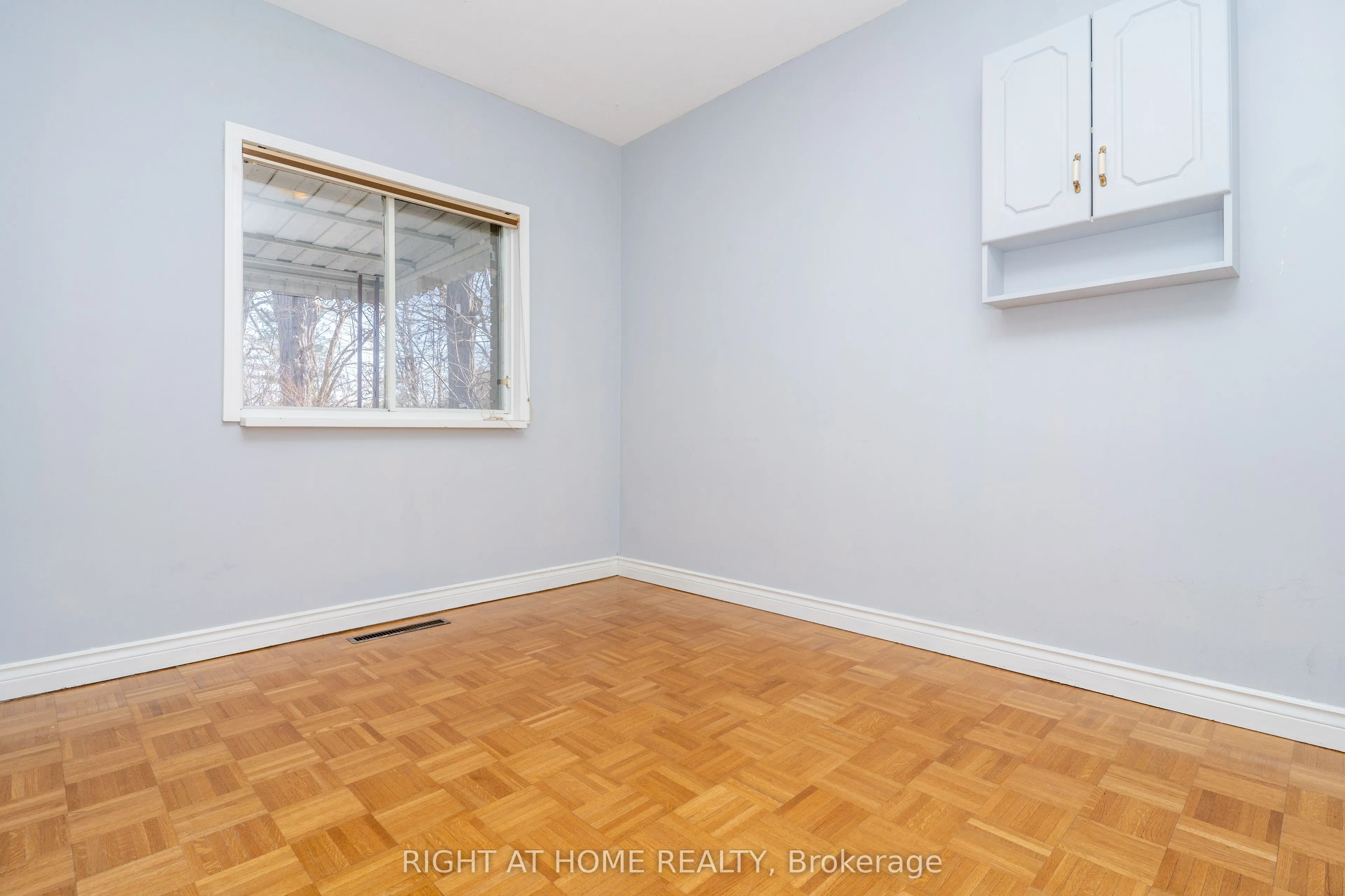 1045 Deta Road