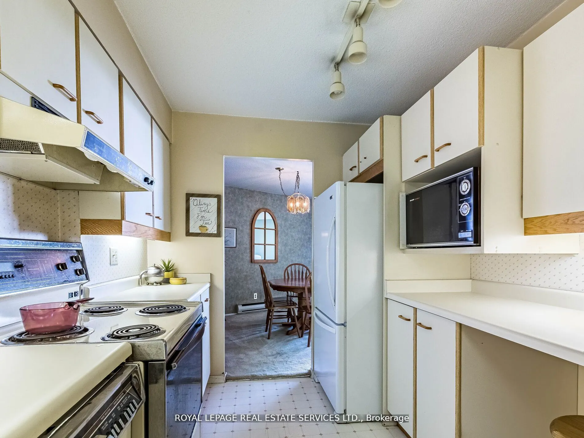 284 Mill Road, #PH 8