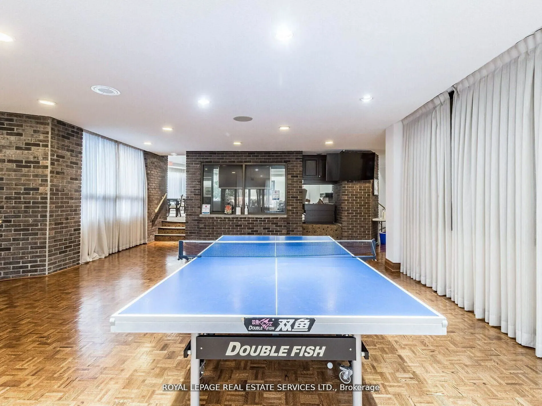 284 Mill Road, #PH 8