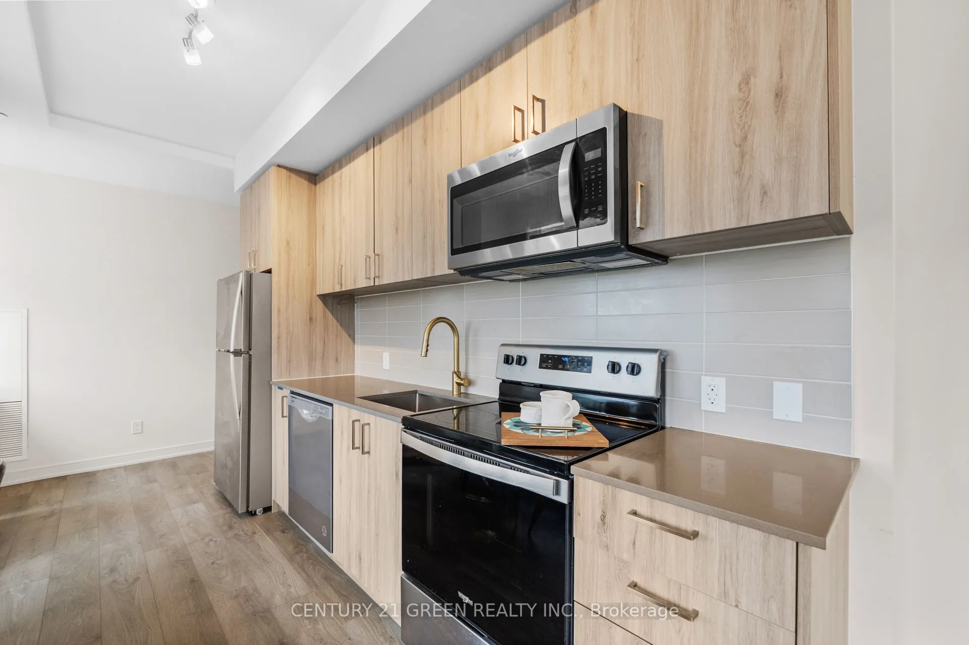 8010 Derry Road, #302