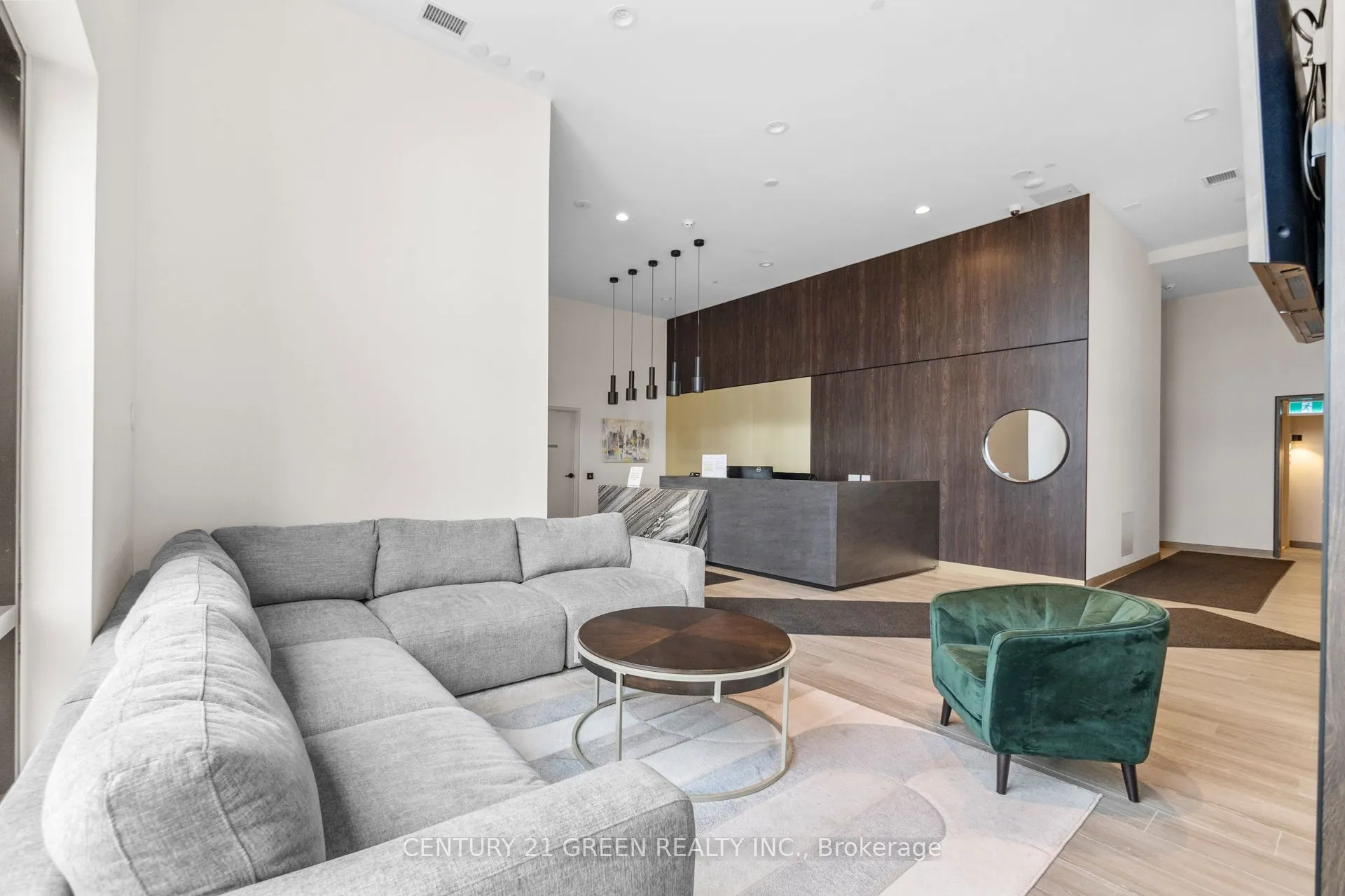 8010 Derry Road, #302