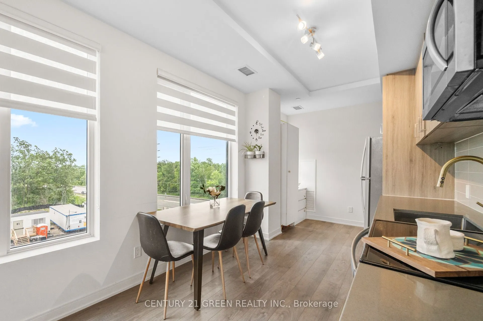 8010 Derry Road, #302