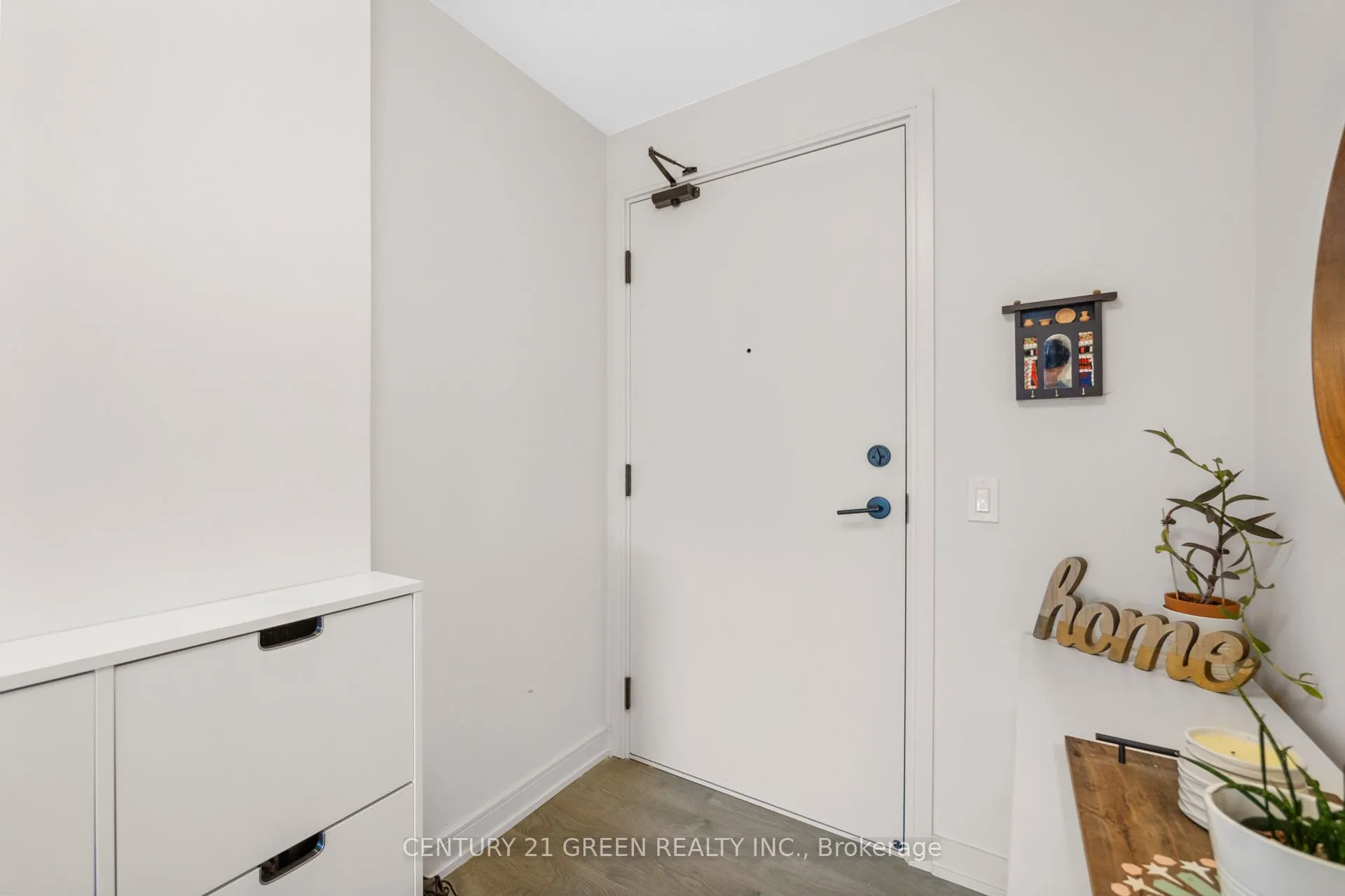8010 Derry Road, #302