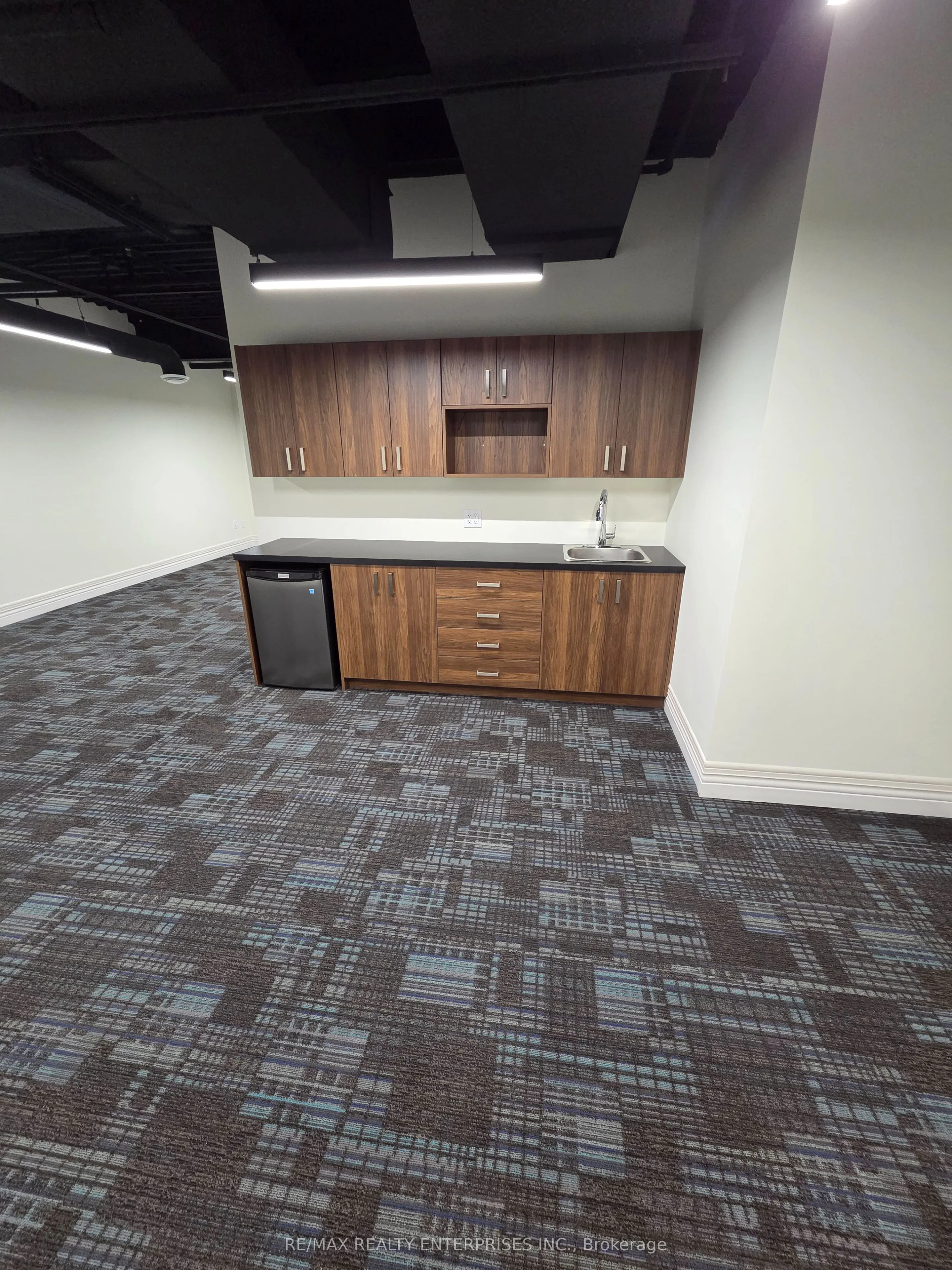 12 Falconer Drive, #7