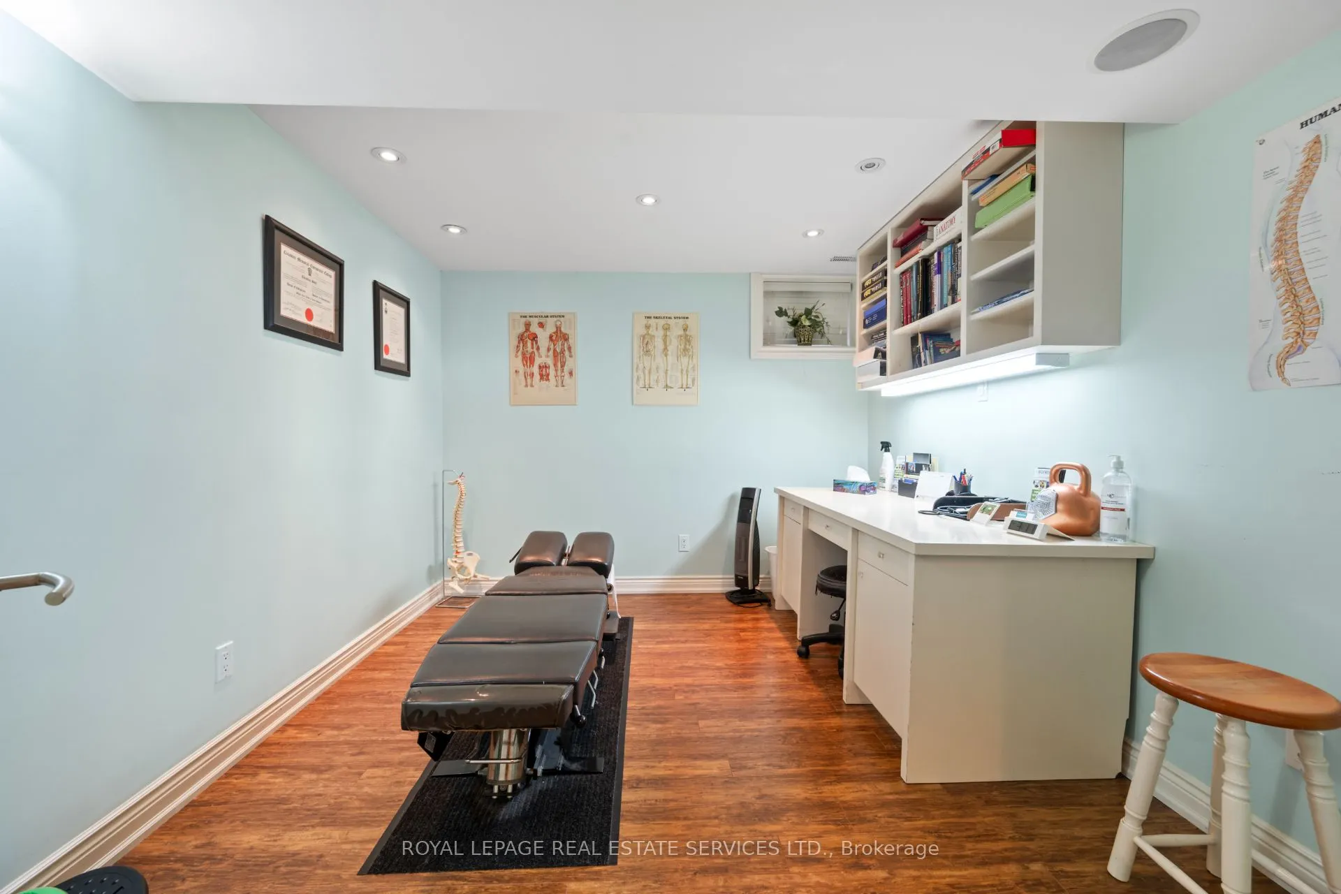 106 West Deane Park Drive