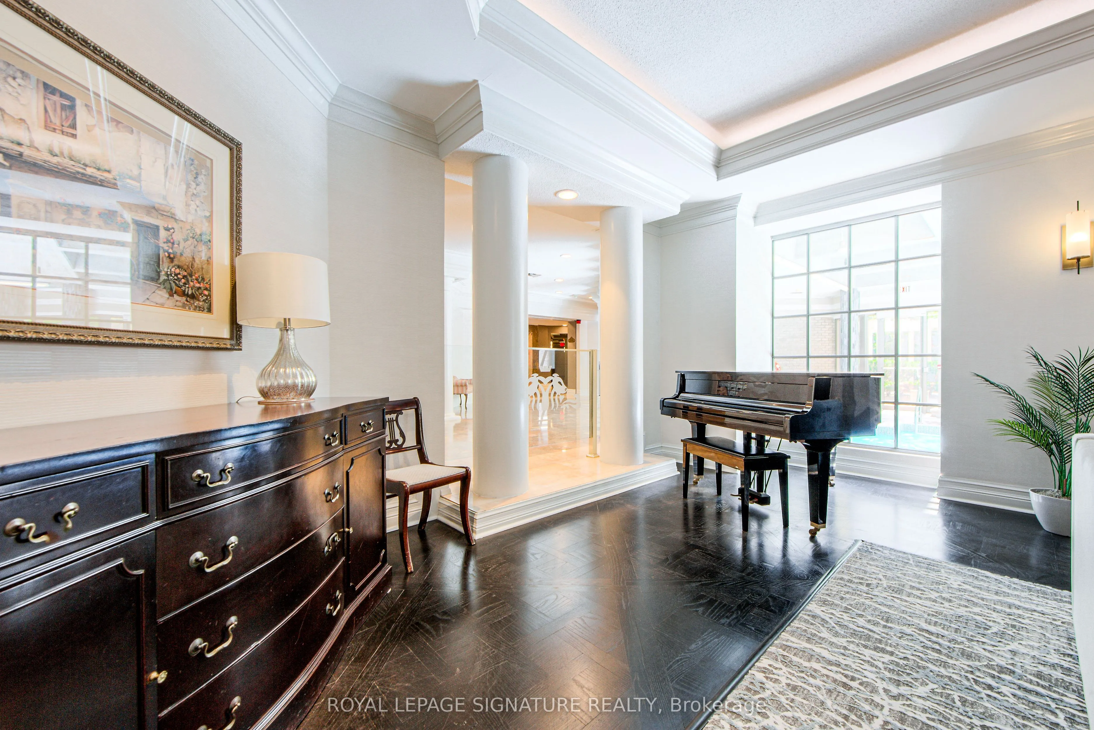 55 Kingsbridge Garden Circle, #2111