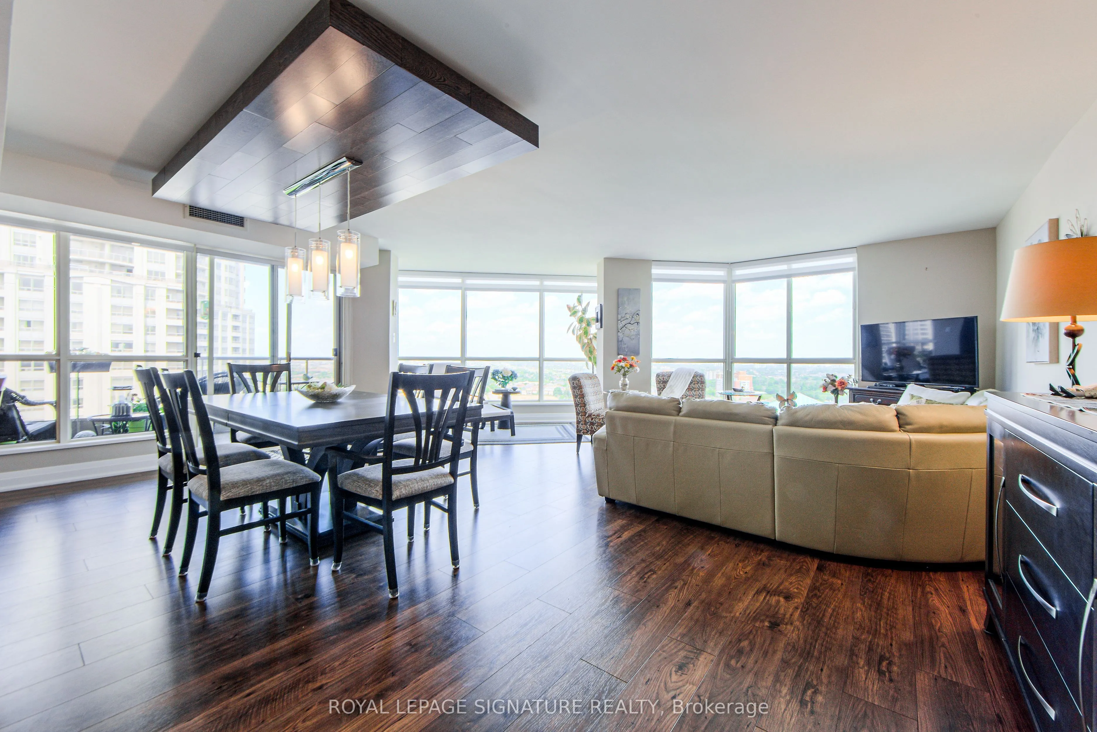 55 Kingsbridge Garden Circle, #2111