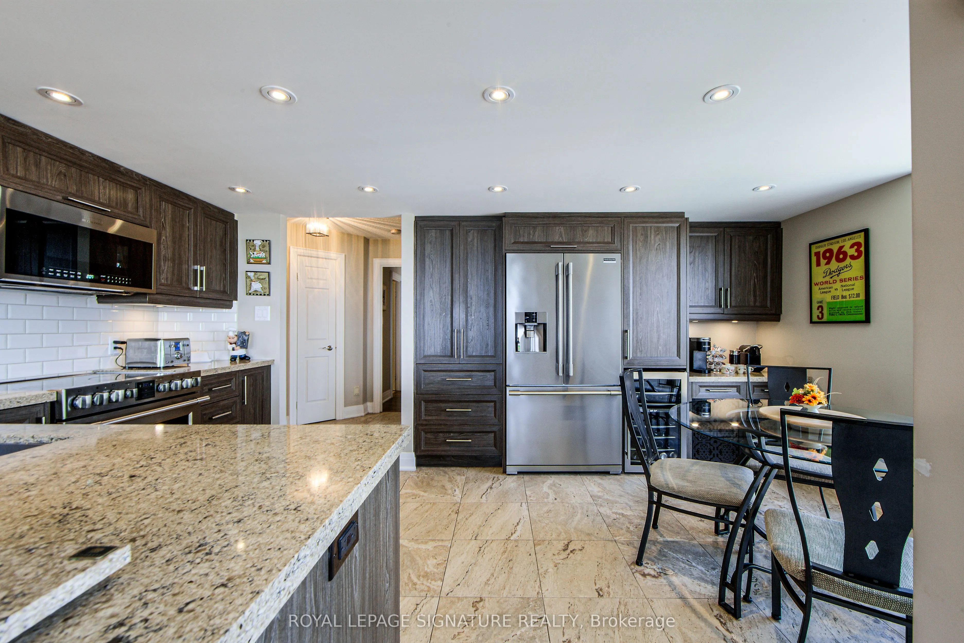 55 Kingsbridge Garden Circle, #2111