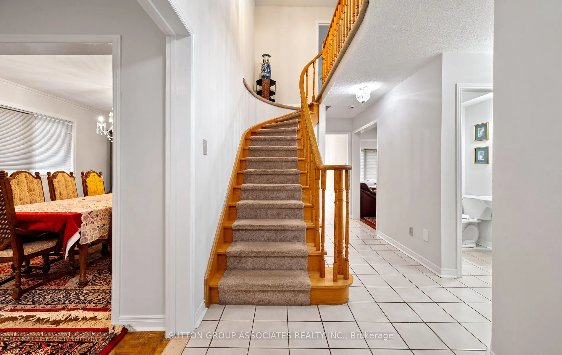 1252 Greenwood Crescent