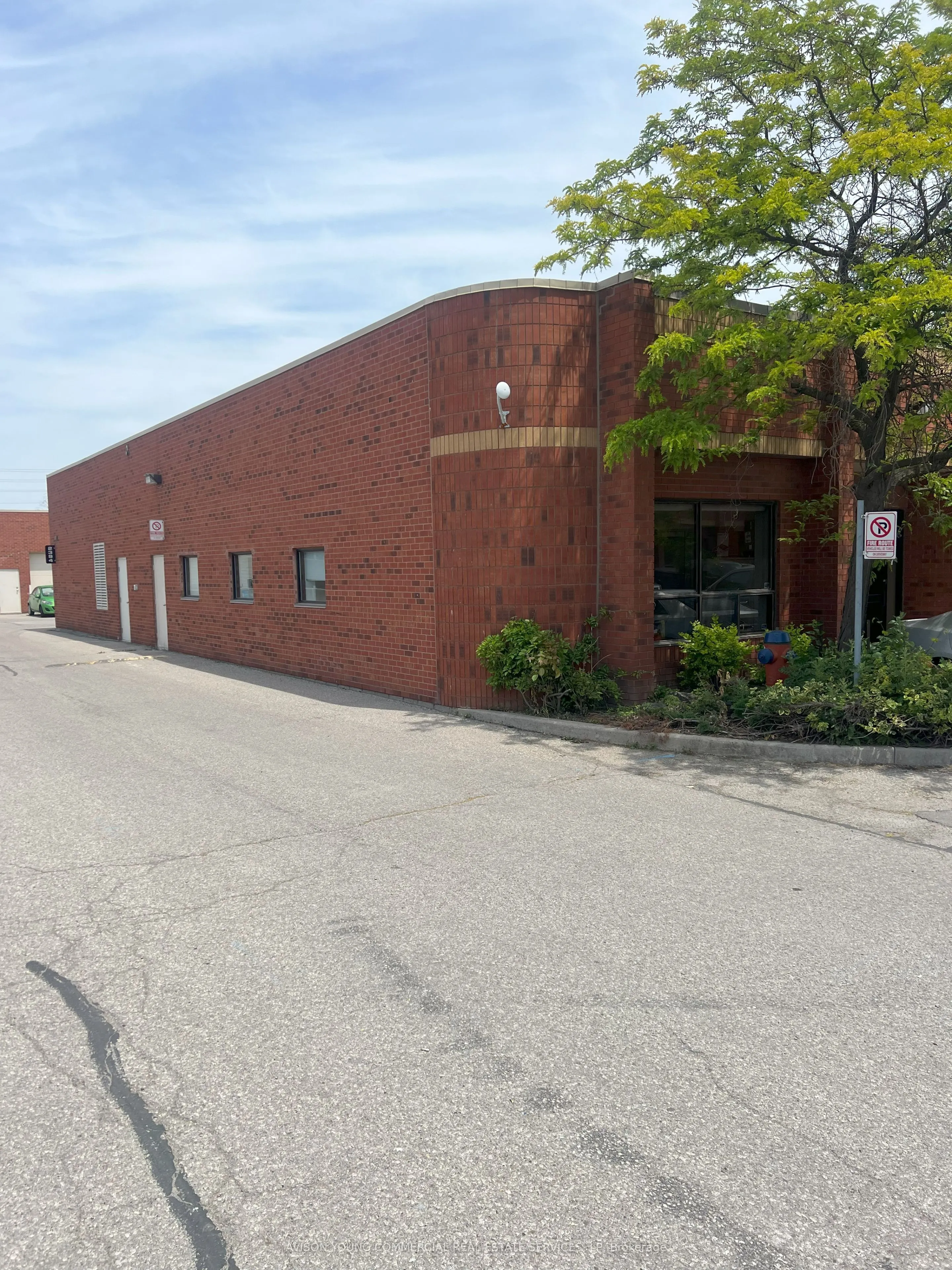 2386 - 2398 Haines Road