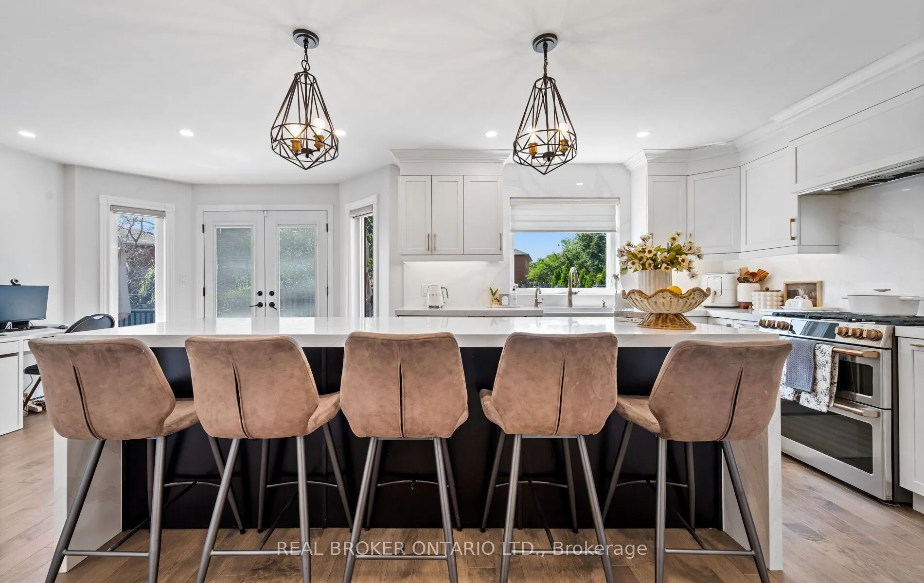 4231 Highgate Crescent